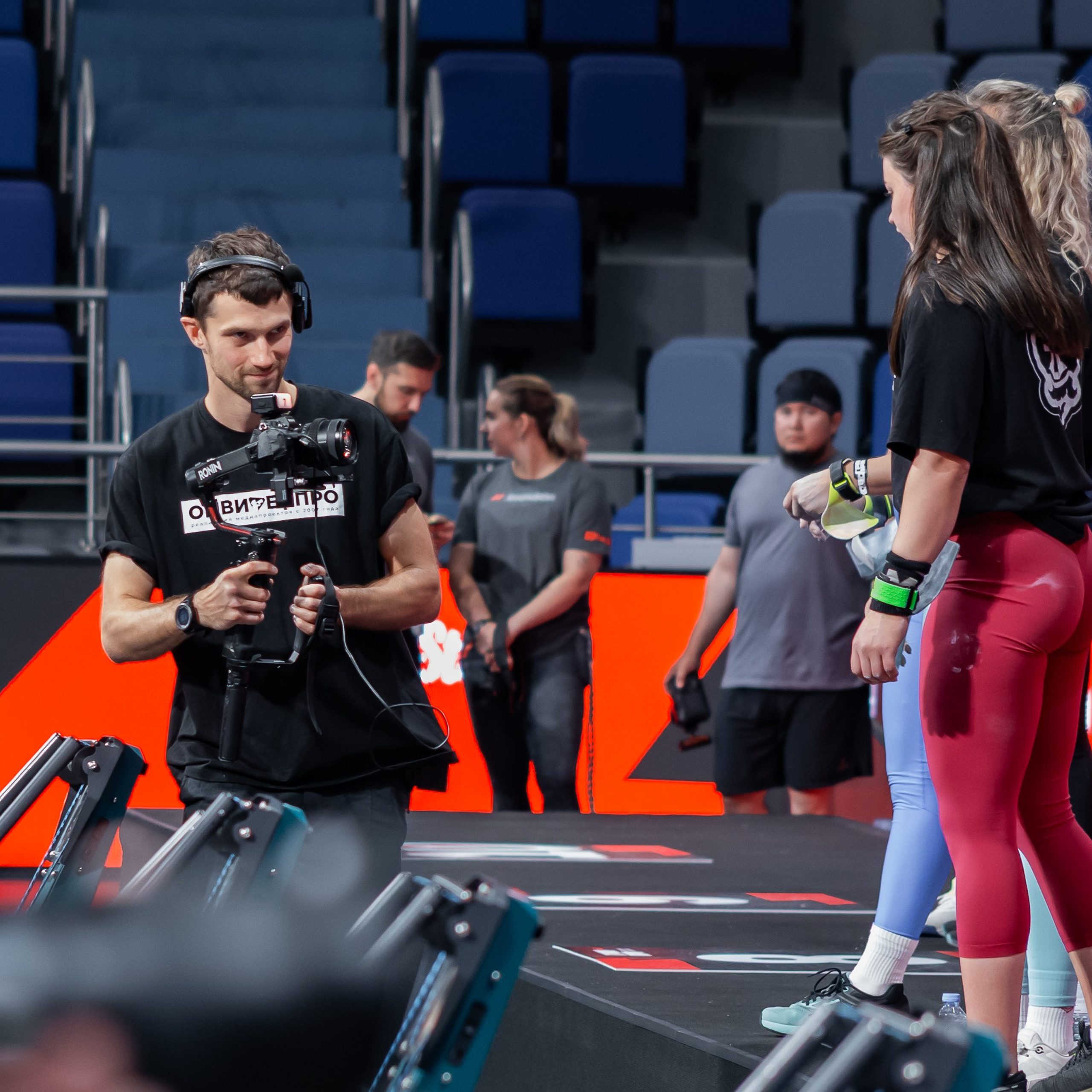 Съемочная группа OMVIDEOPRO. Фотограф в Москве Иоанн Соломон