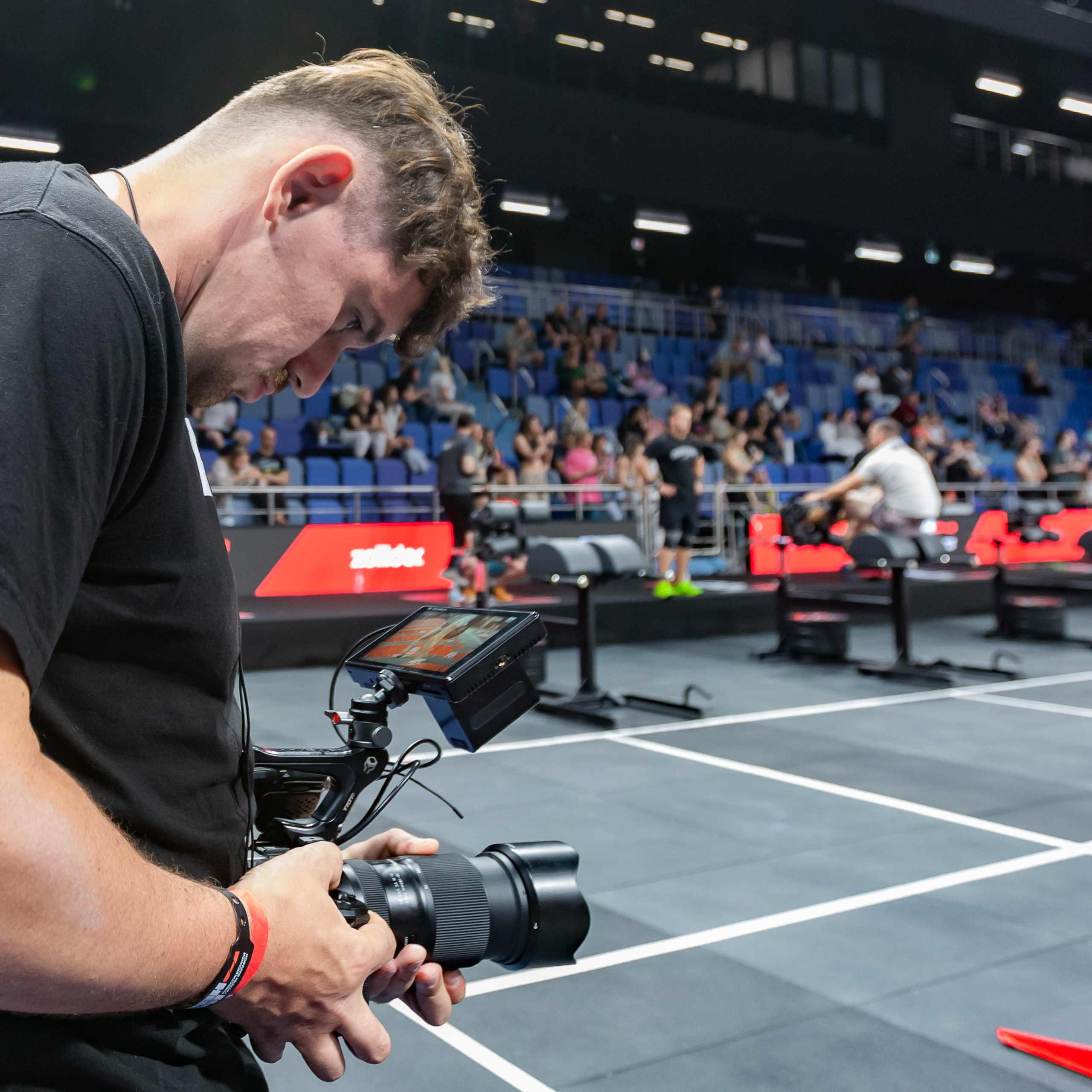 Съемочная группа OMVIDEOPRO. Фотограф в Москве Иоанн Соломон