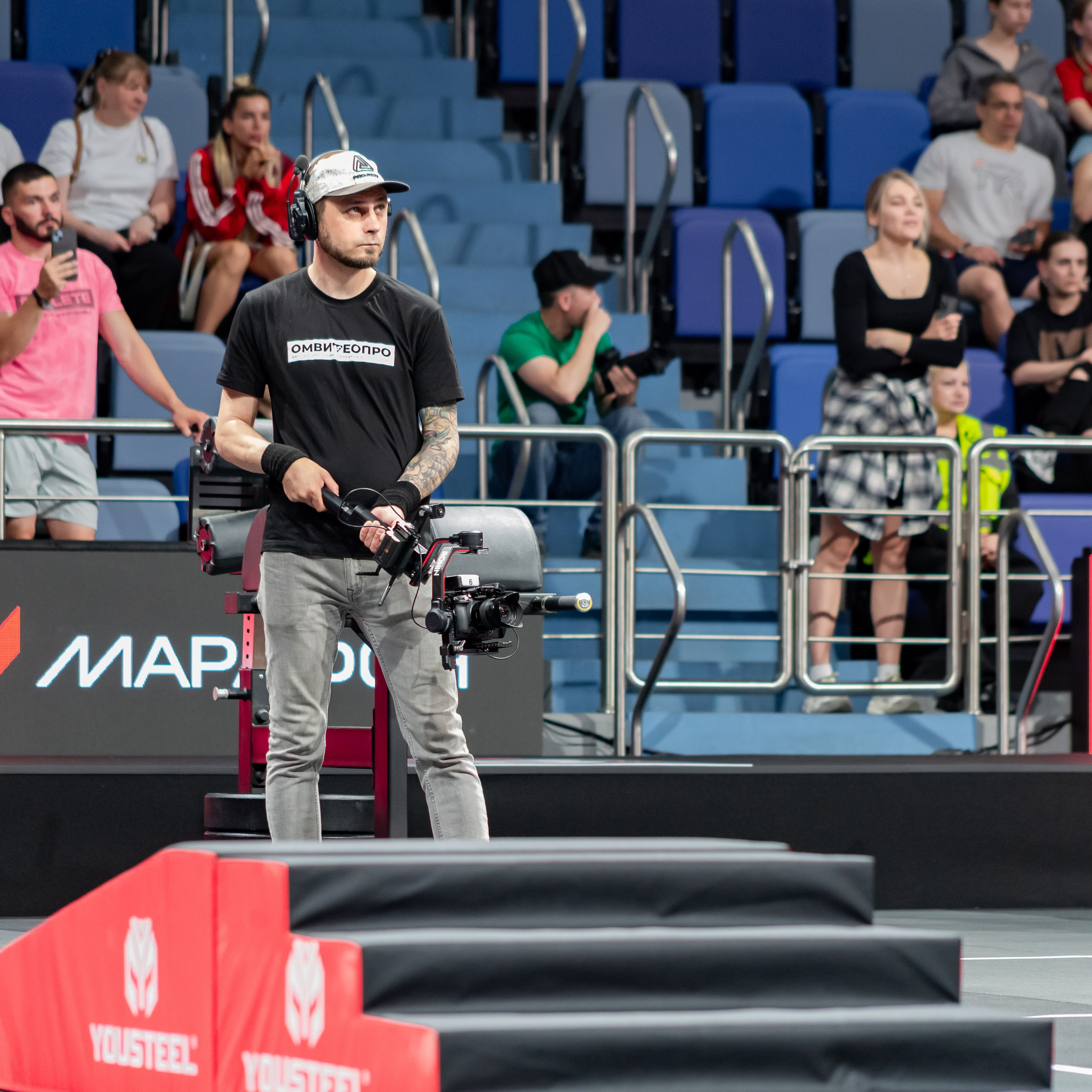 Съемочная группа OMVIDEOPRO. Фотограф в Москве Иоанн Соломон