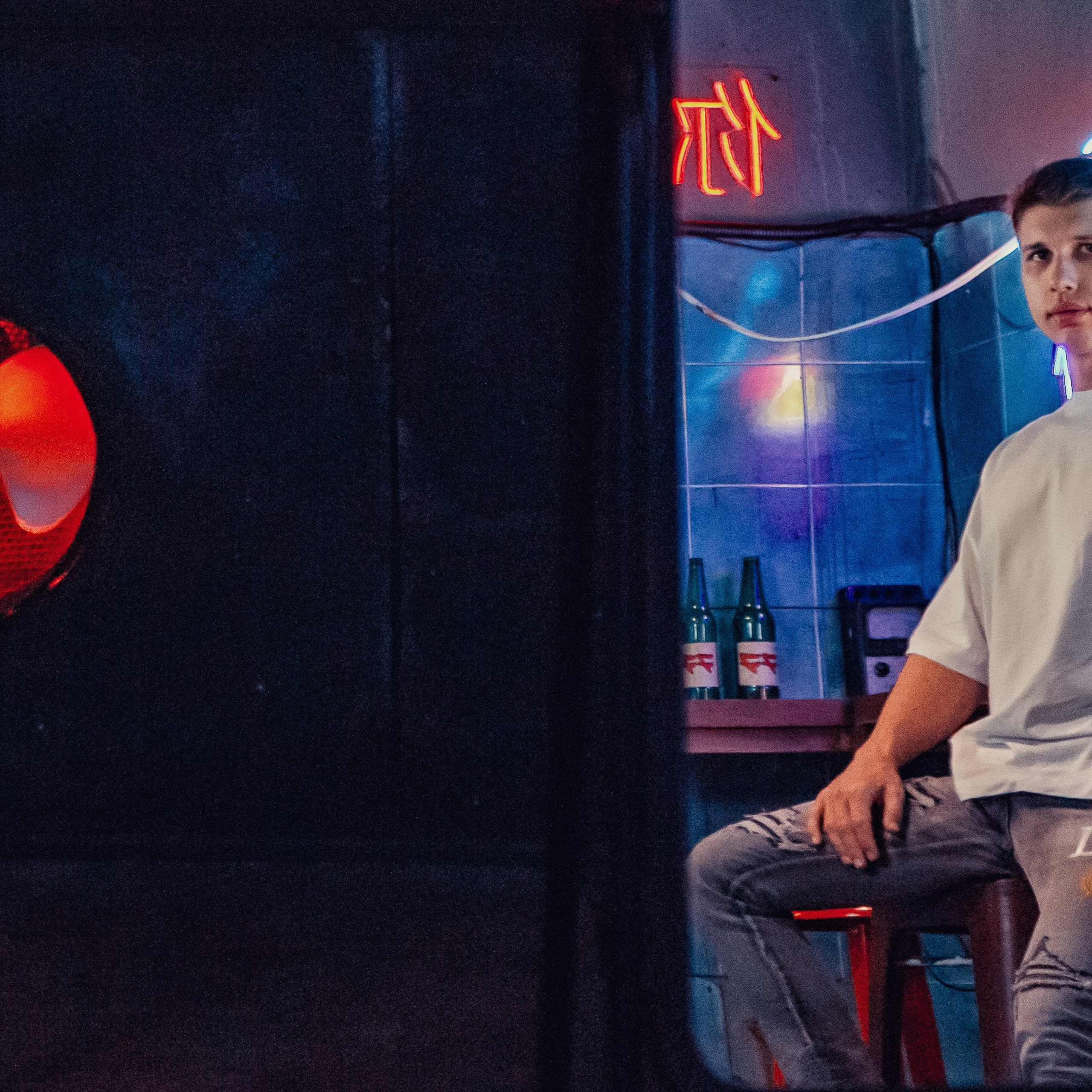 Неон. Фотограф в Москве Иоанн Соломон