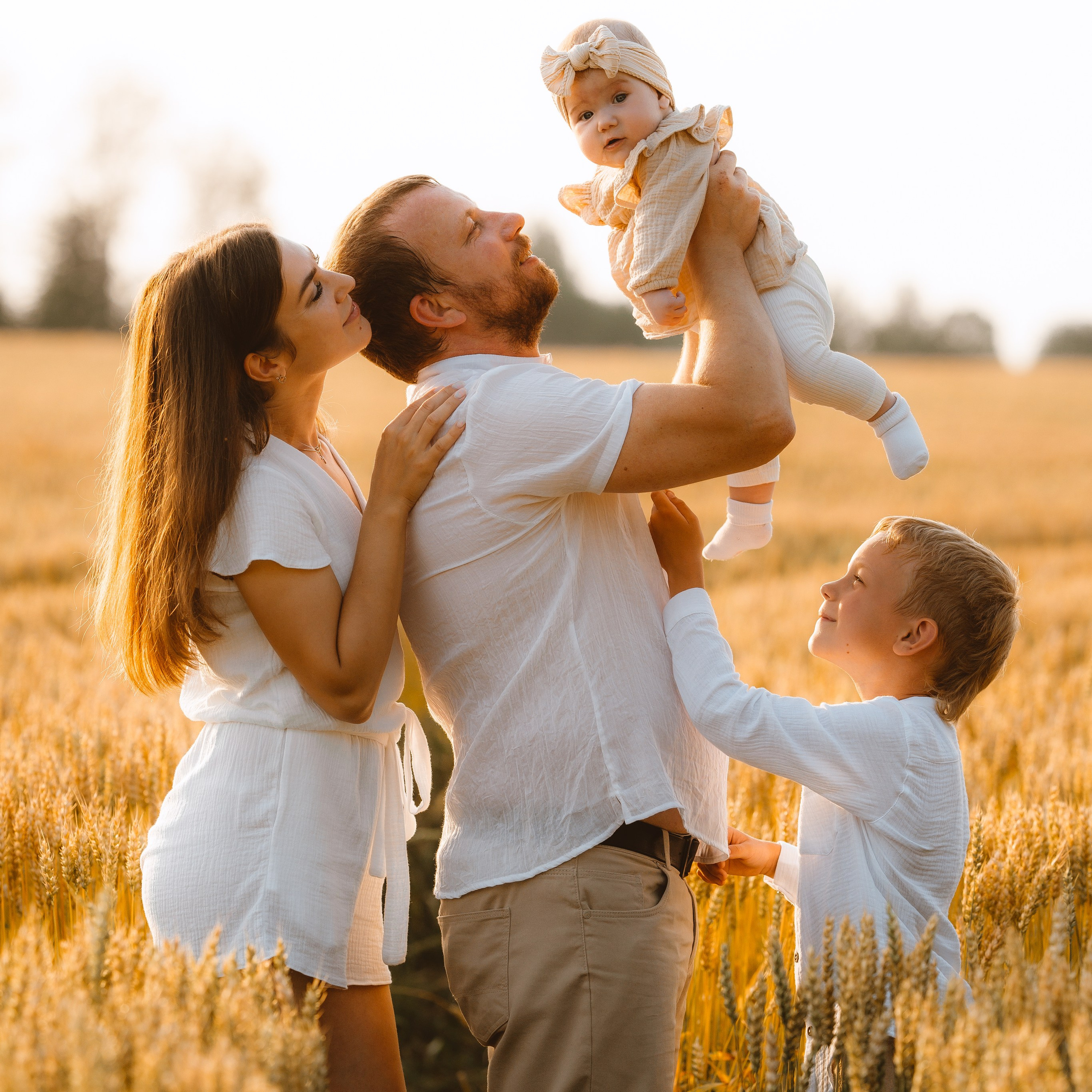 Юля с семьёй 27.07.2023