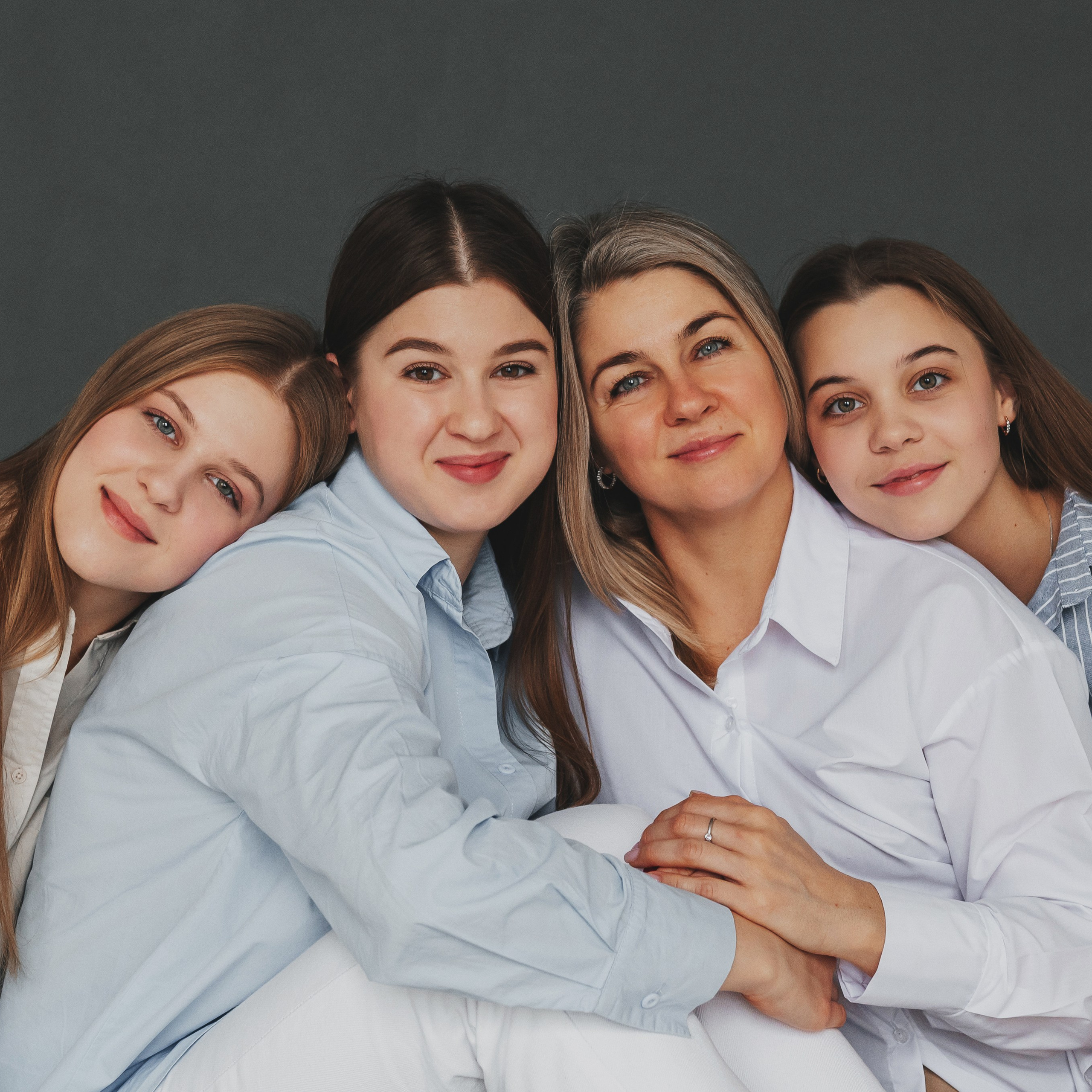 Мама, дочки