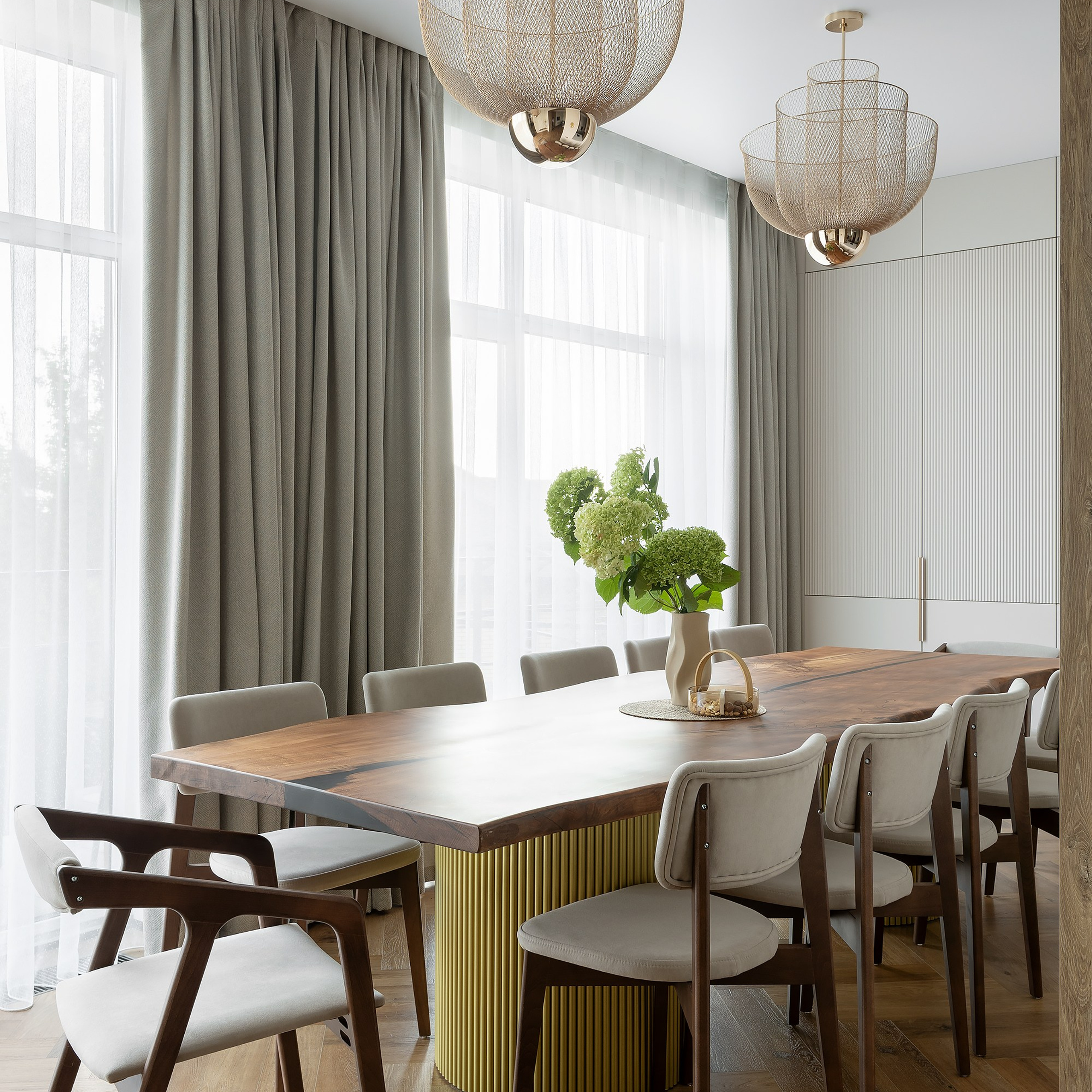 Дом под Казанью по проекту Татьяны Кондрашовой. Интерьерный фотограф Георгий Трушкин Казань Москва Россия