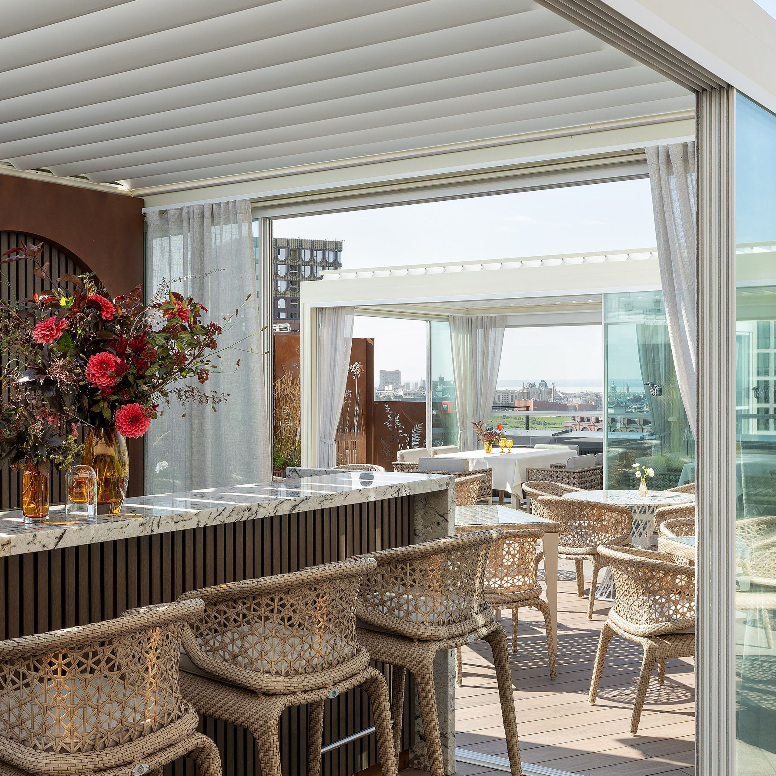 Ресторан Luis в Казани по проекту Раиса и Мадины Мингалеевых. Интерьерный фотограф Георгий Трушкин Казань Москва Россия