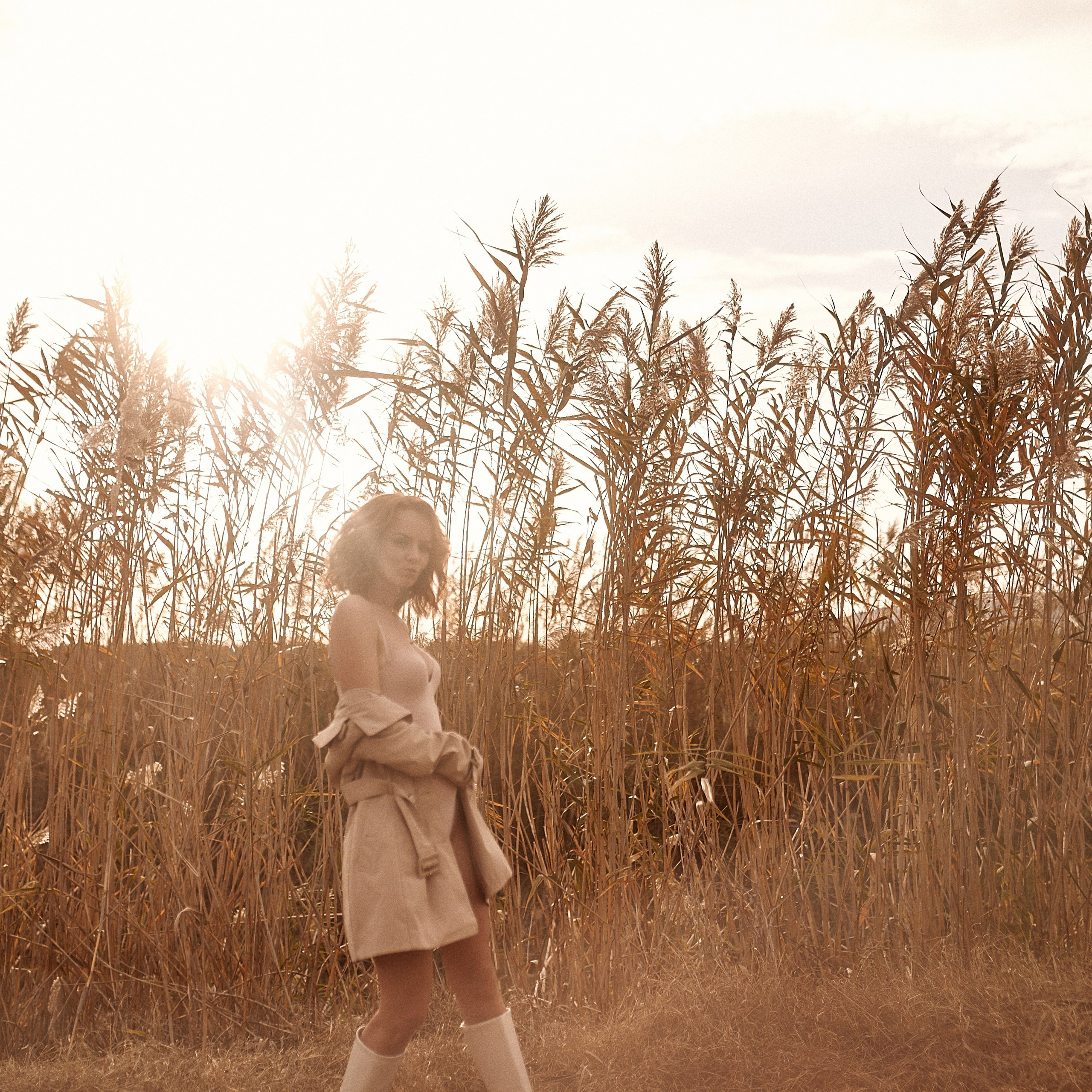 Даша сеновал