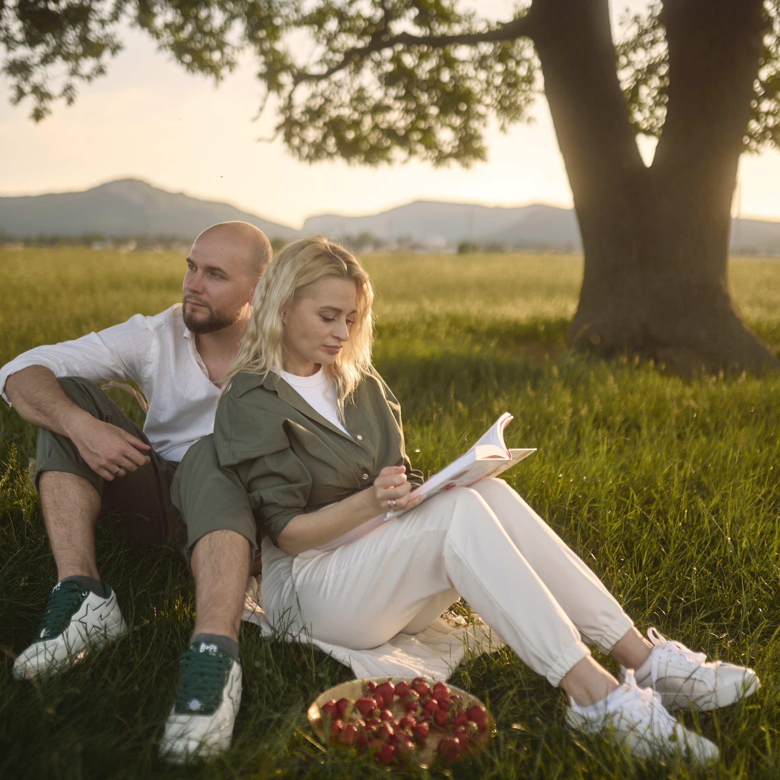 Миша и Катя