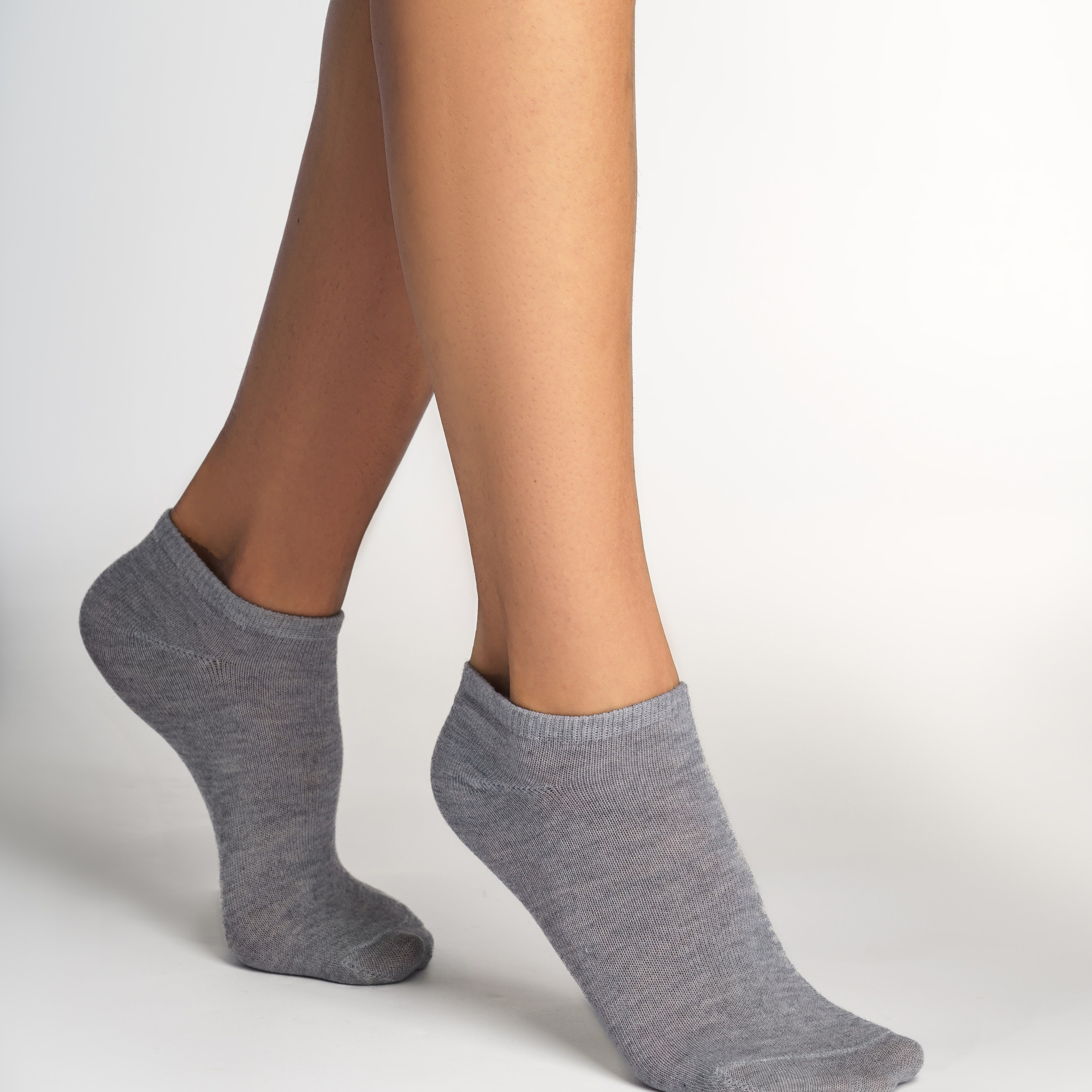 Носки и обувь