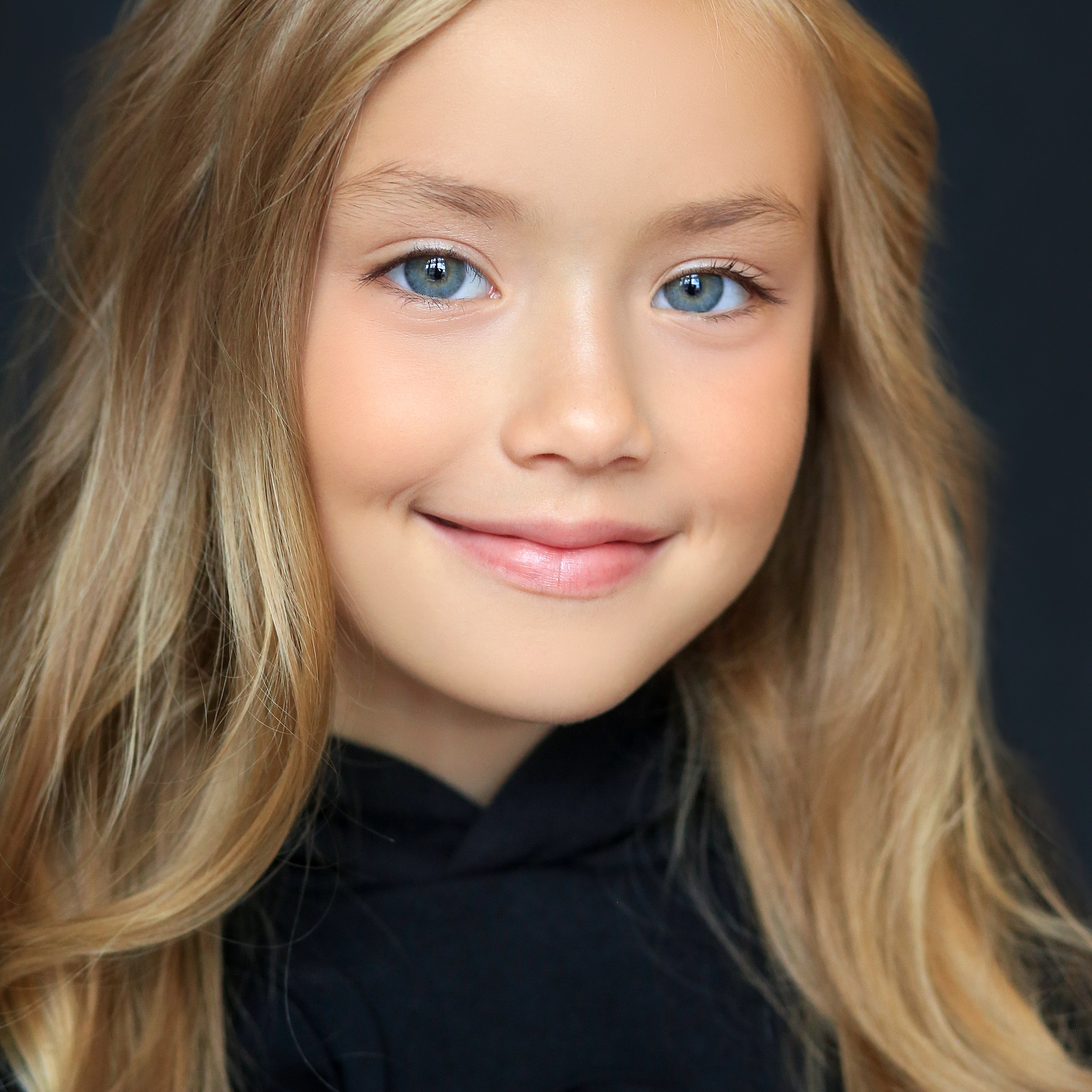 Анфиса, 10 лет