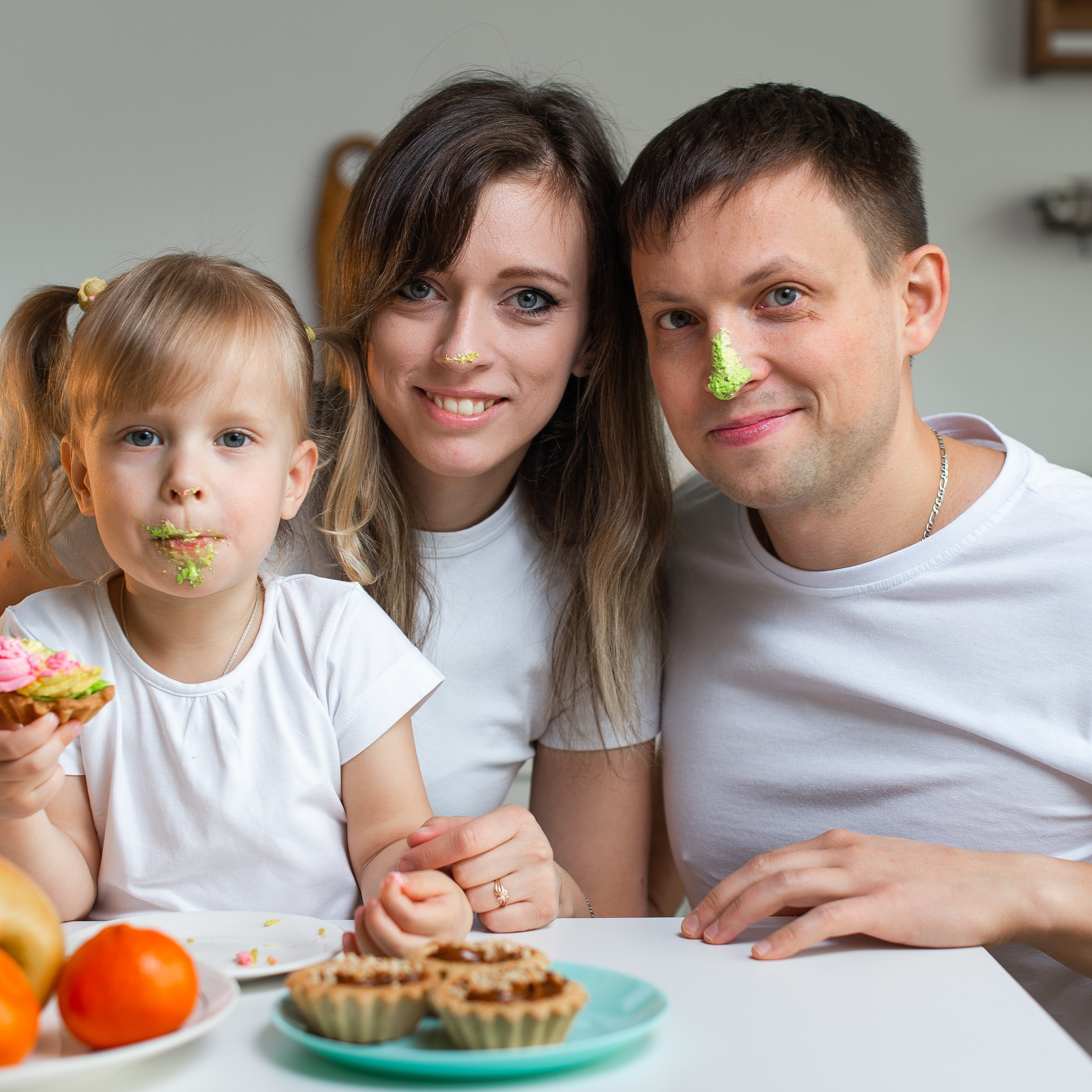 Свадебный и семейный фотограф в Омске Мормулев Михаил. Свадебный и семейный фотограф в Омске Мормулев Михаил