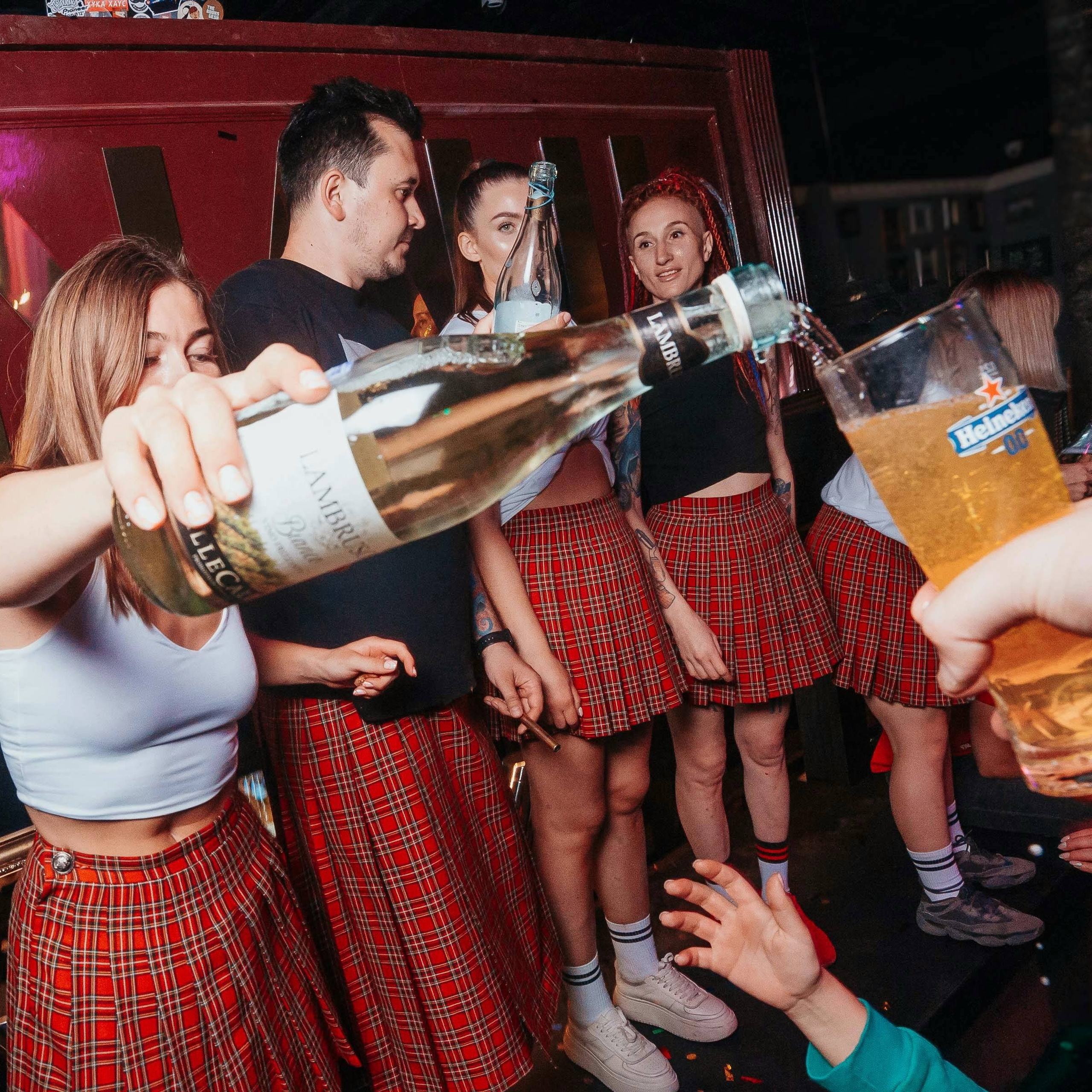 The bar XXXX. Репортажный (Event) фотограф в Барнауле | Даниил Маркин | Качество и вайб