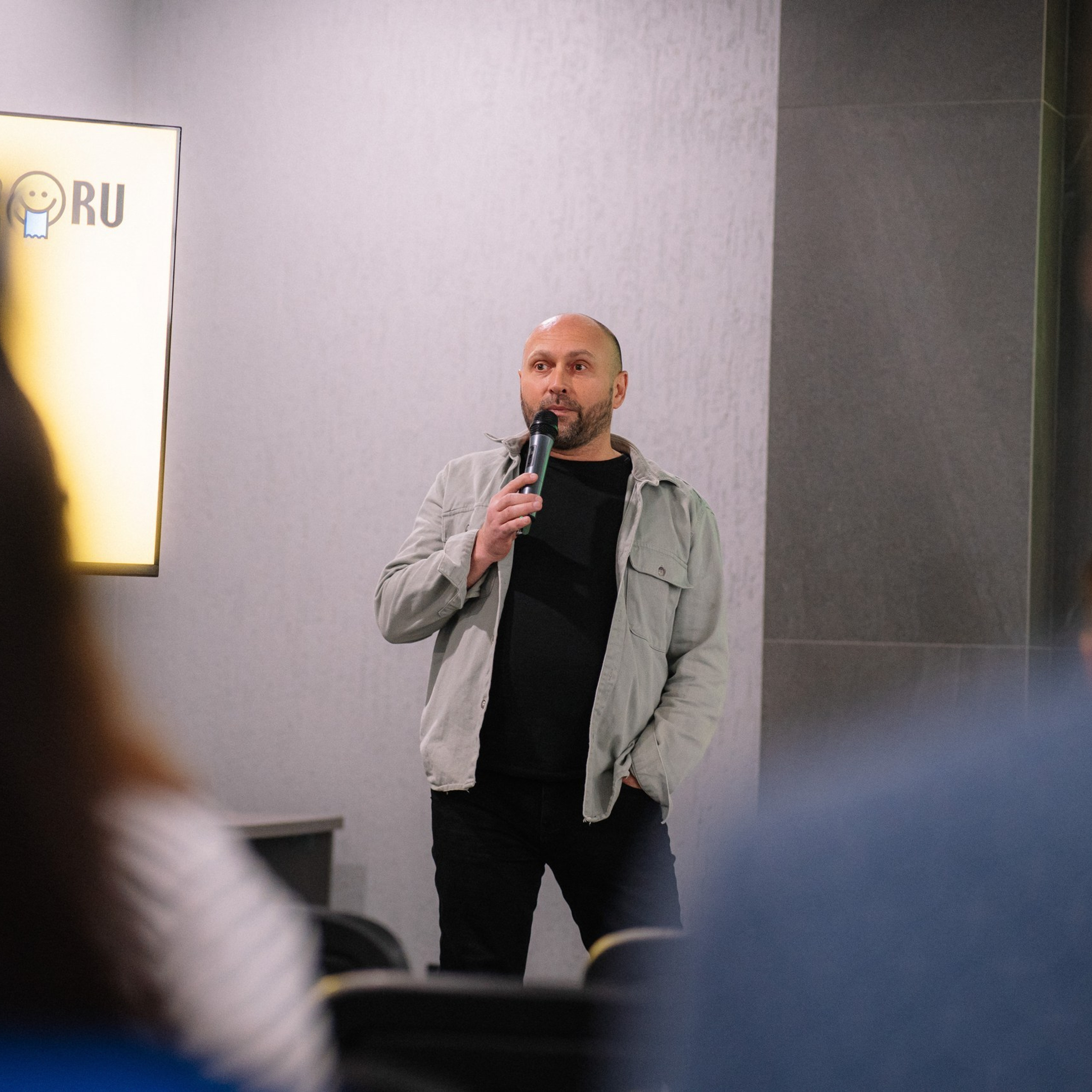 КАССИР.РУ — Бизнес форум. Репортажный (Event) фотограф в Барнауле | Даниил Маркин | Качество и вайб