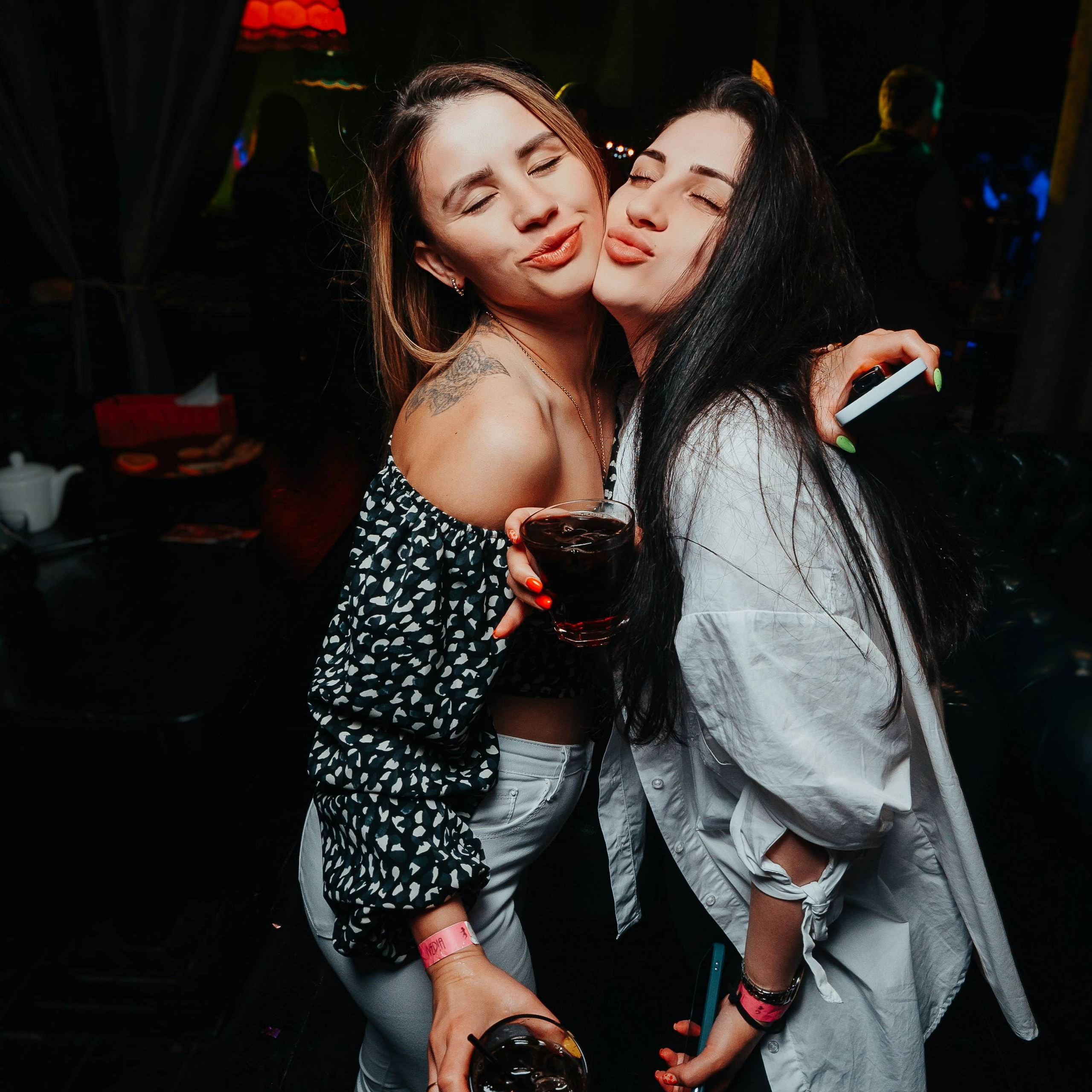 The bar XXXX. Репортажный (Event) фотограф в Барнауле | Даниил Маркин | Качество и вайб