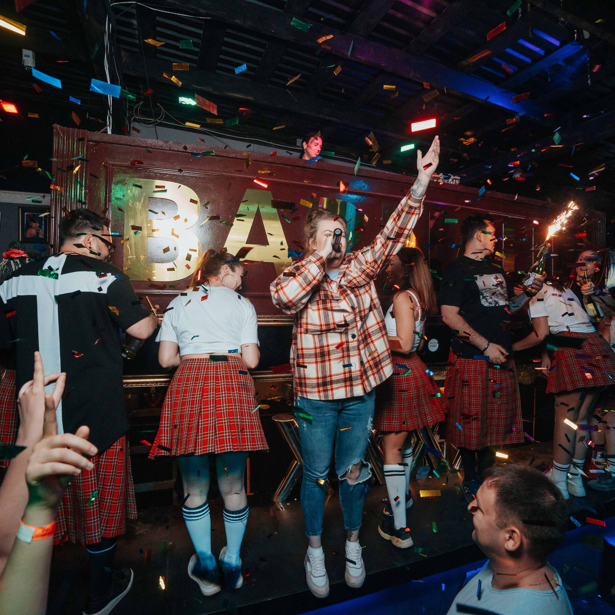 The bar XXXX. Репортажный (Event) фотограф в Барнауле | Даниил Маркин | Качество и вайб