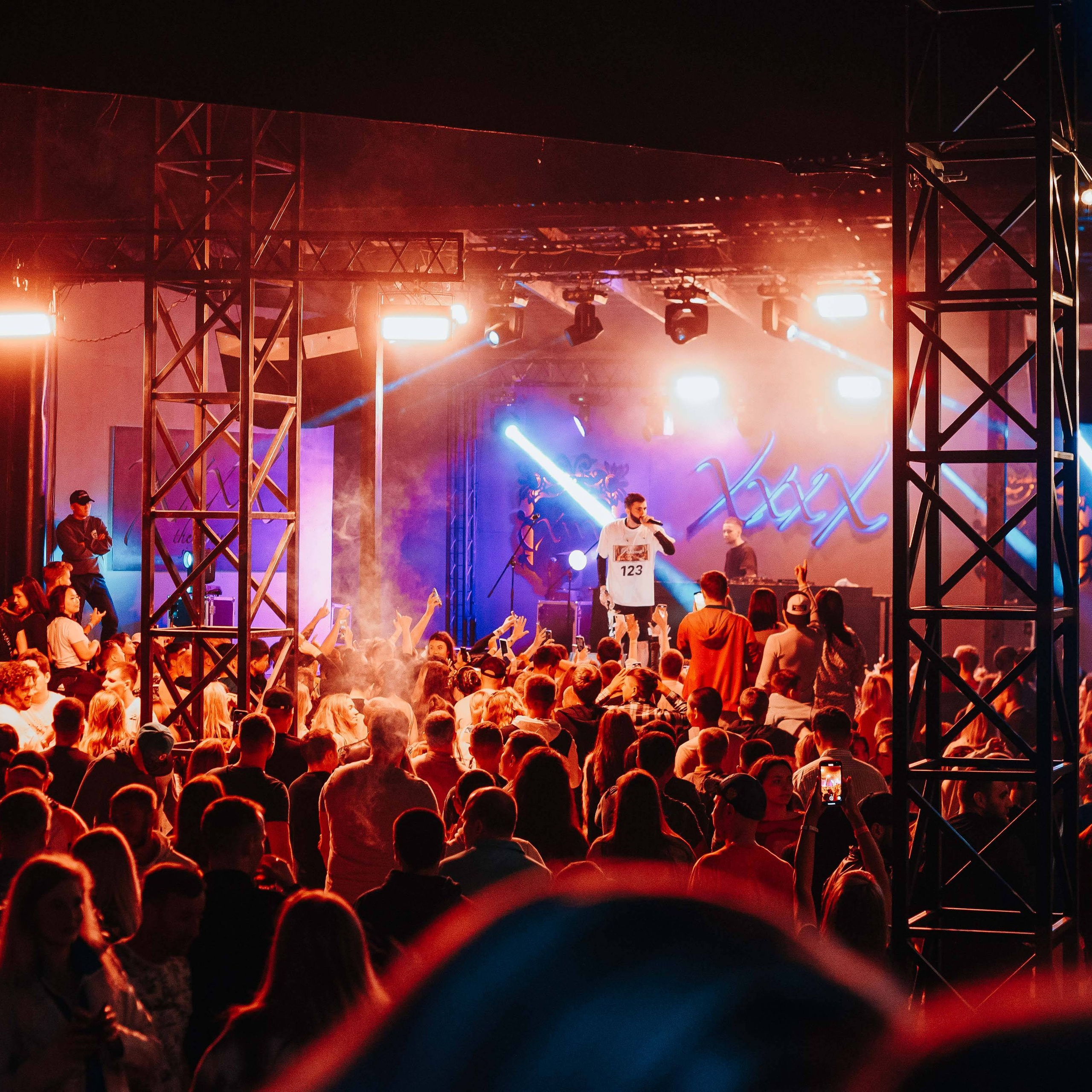 The bar XXXX. Репортажный (Event) фотограф в Барнауле | Даниил Маркин | Качество и вайб