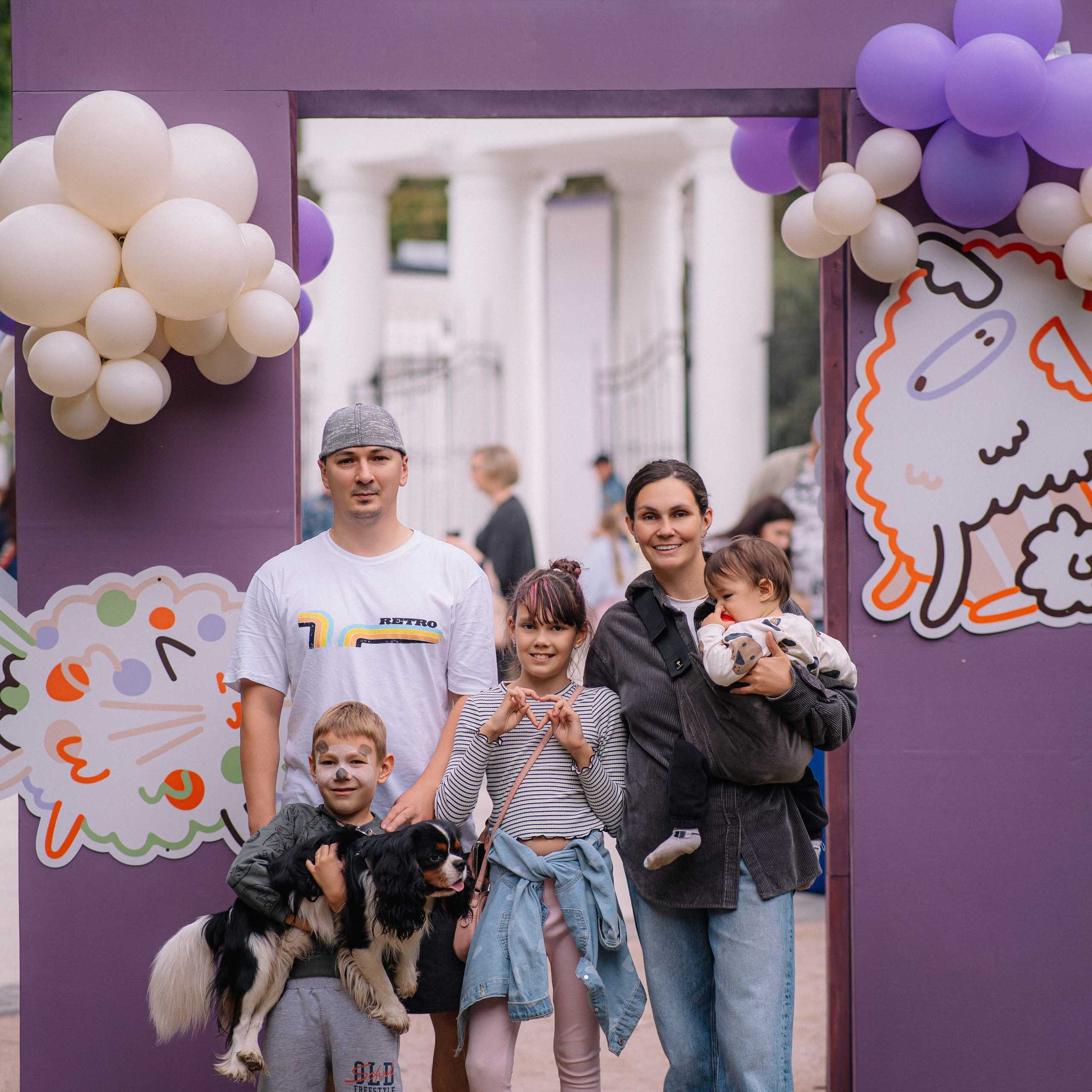 Фотоотчет ЛАПКИ ТАПКИ в Барнауле. Репортажный (Event) фотограф в Барнауле | Даниил Маркин | Качество и вайб
