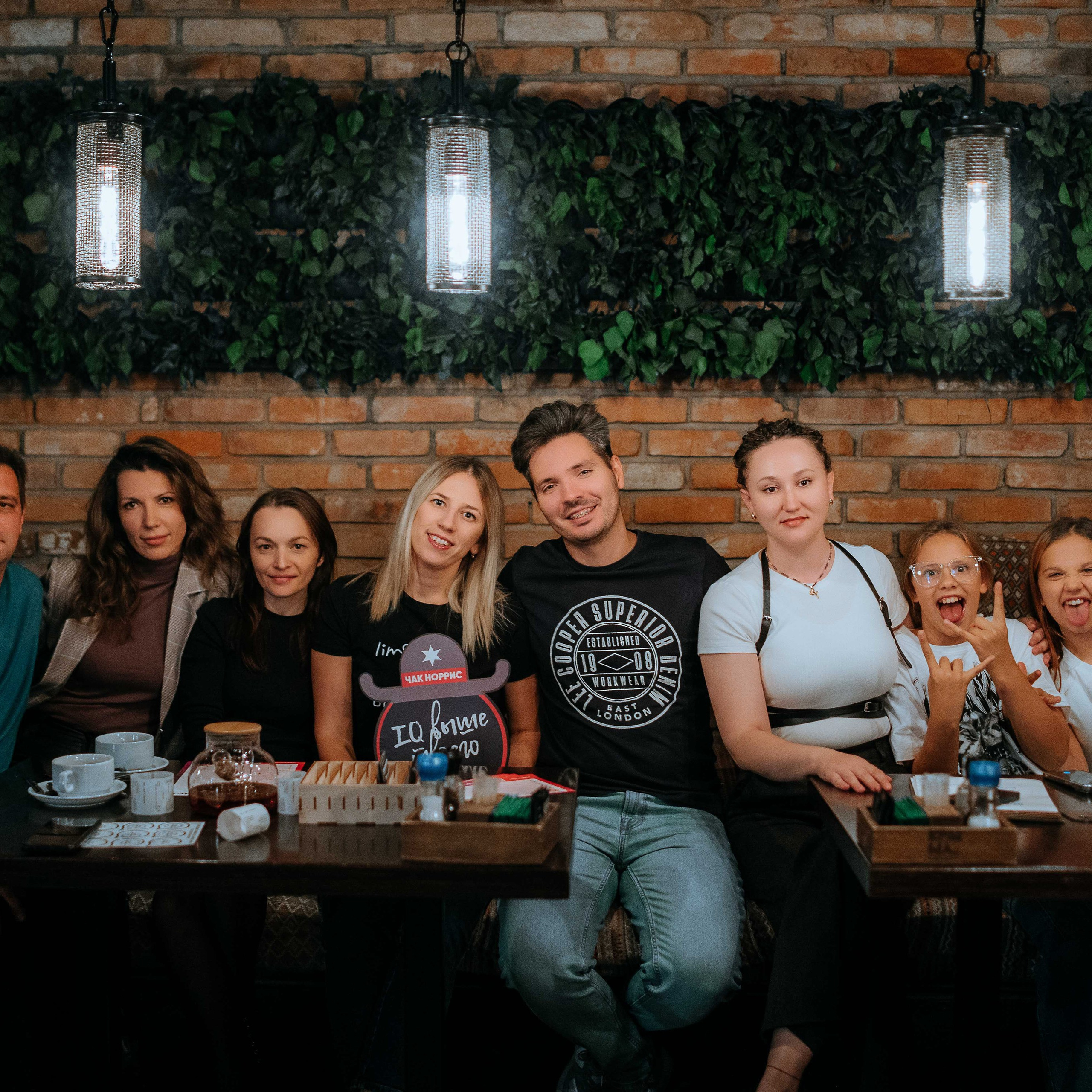 КВИЗ-ПЛИЗ. Репортажный (Event) фотограф в Барнауле | Даниил Маркин | Качество и вайб
