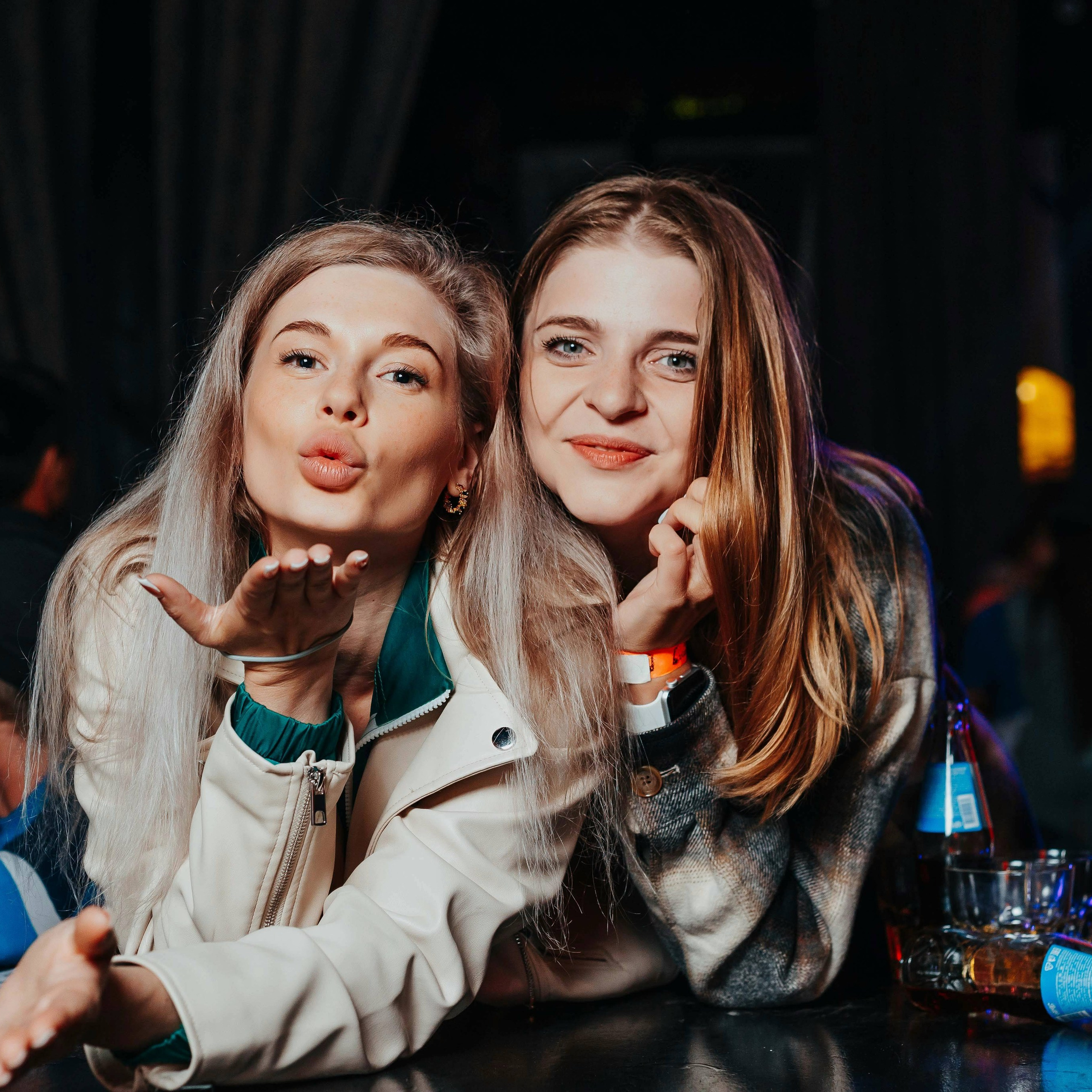 The bar XXXX. Репортажный (Event) фотограф в Барнауле | Даниил Маркин | Качество и вайб