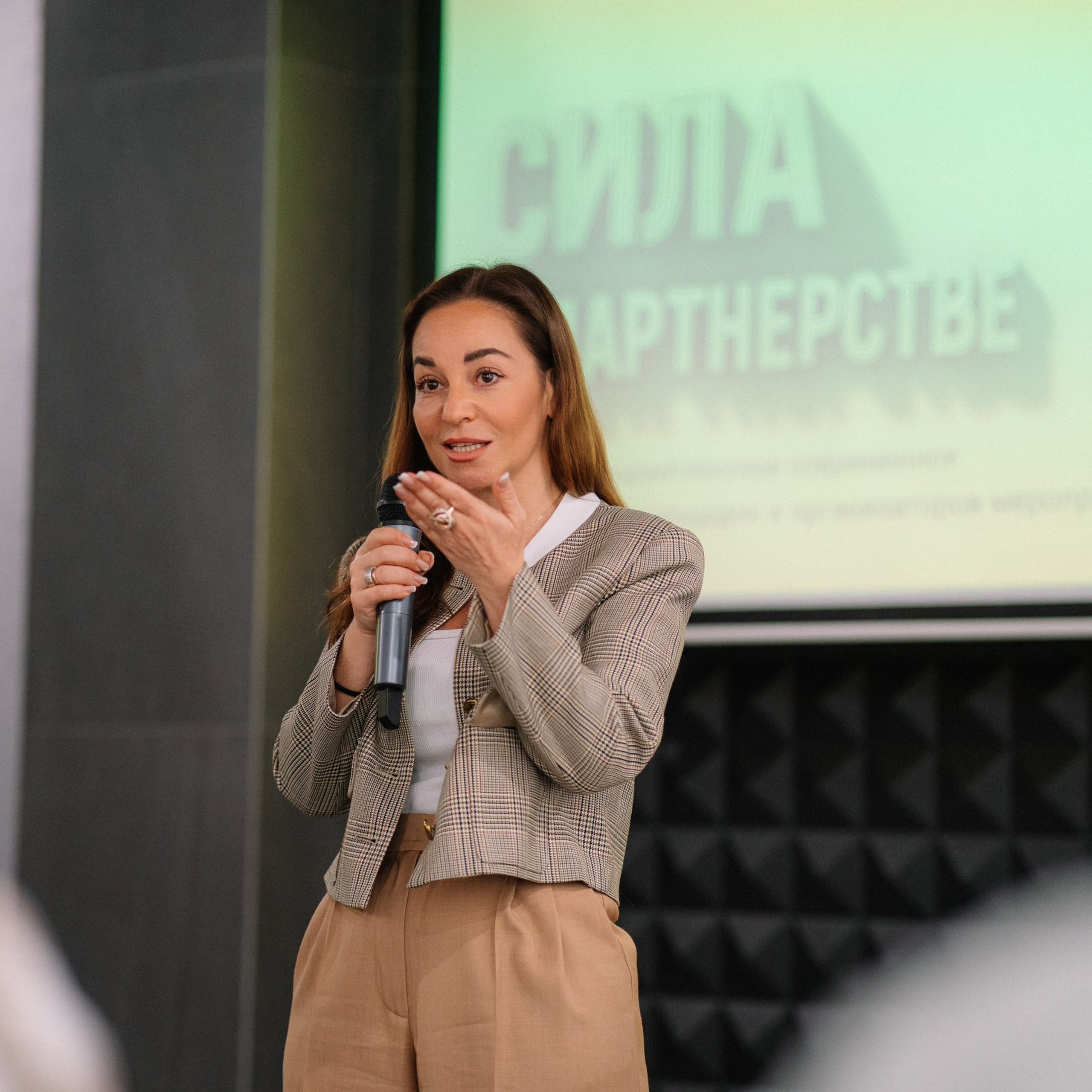 КАССИР.РУ — Бизнес форум. Репортажный (Event) фотограф в Барнауле | Даниил Маркин | Качество и вайб