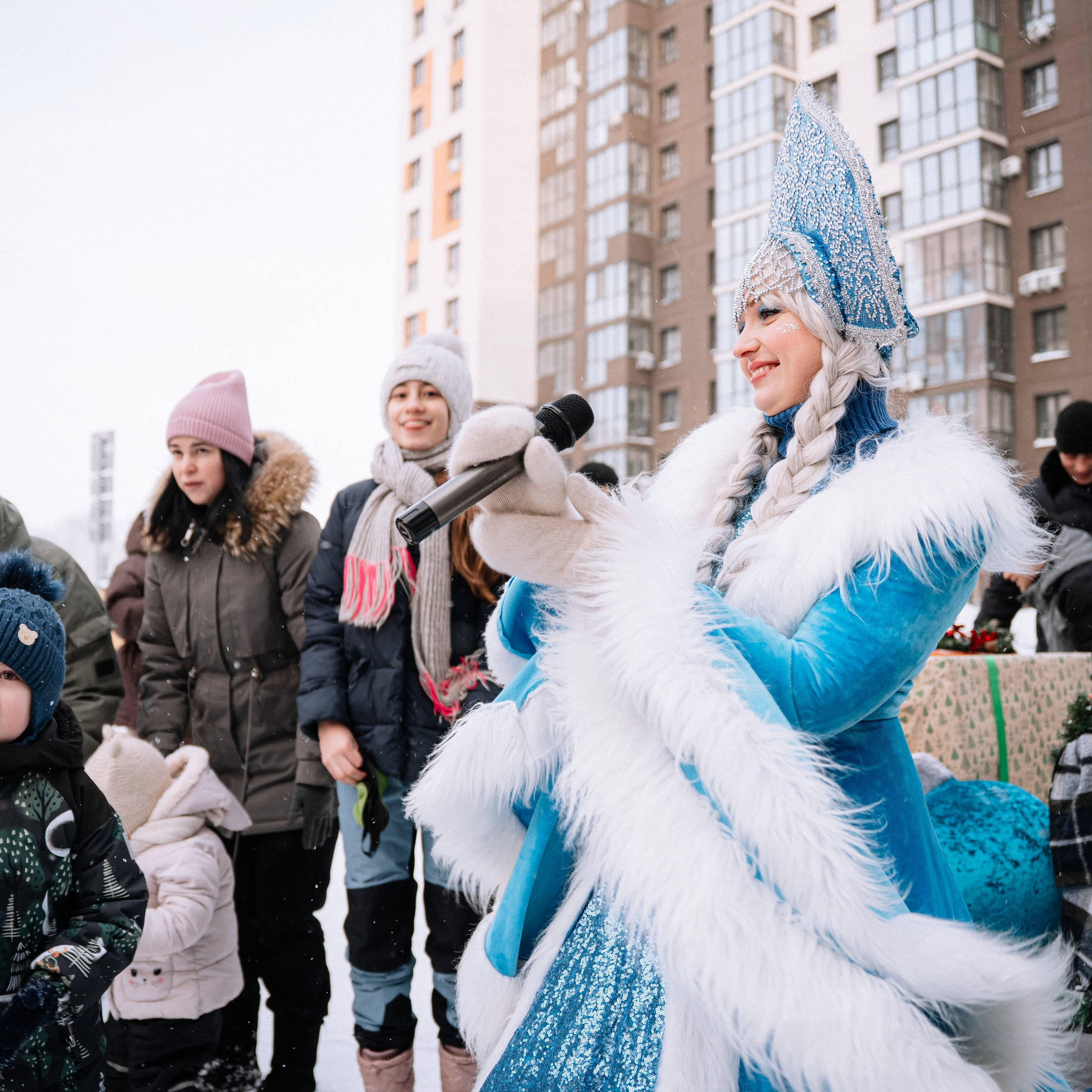 «ГК Алгоритм» — Новый год в ЖК Колумб. Репортажный (Event) фотограф в Барнауле | Даниил Маркин | Качество и вайб