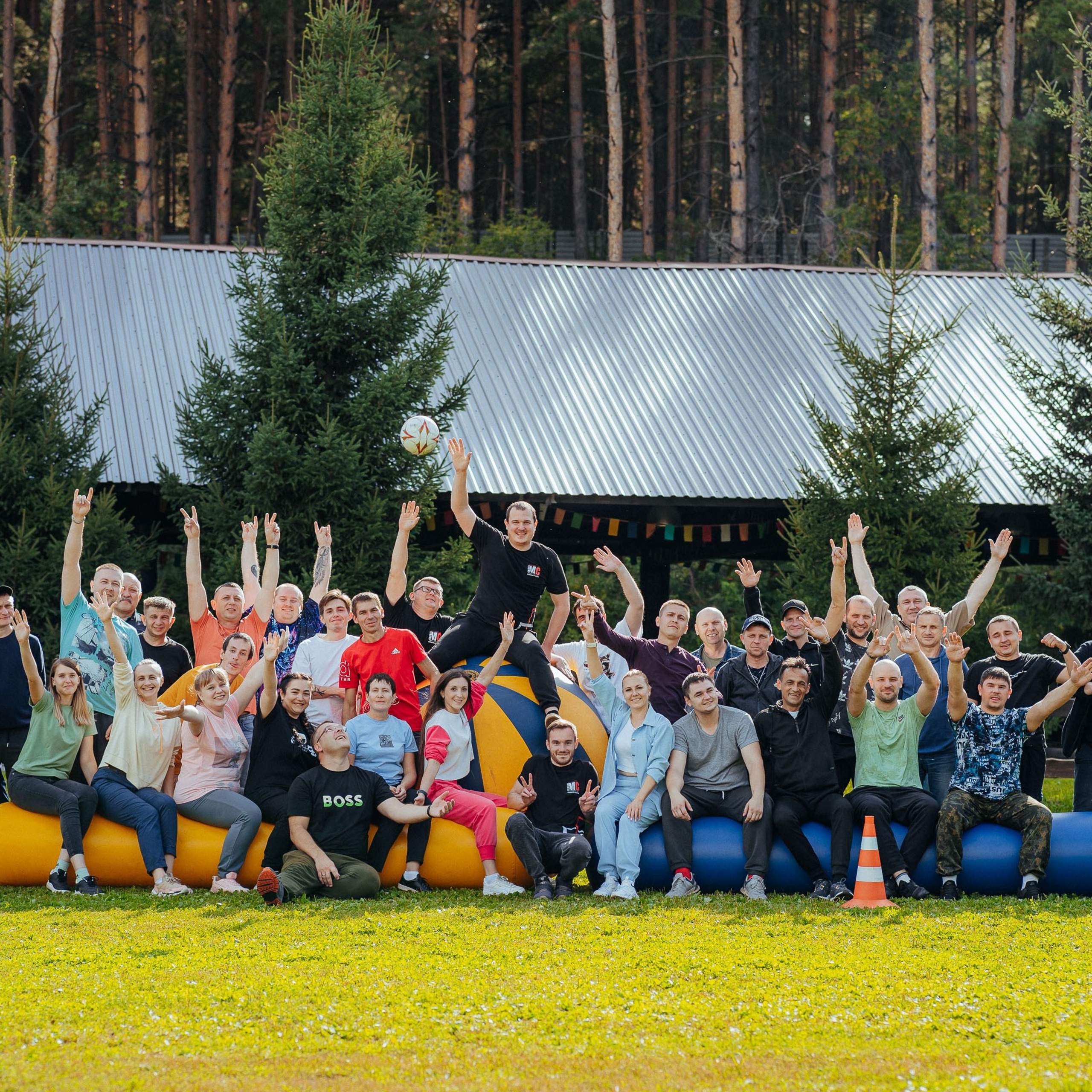 Тимбилдинг МеталлСтрой — Олимпийский. Репортажный (Event) фотограф в Барнауле | Даниил Маркин | Качество и вайб