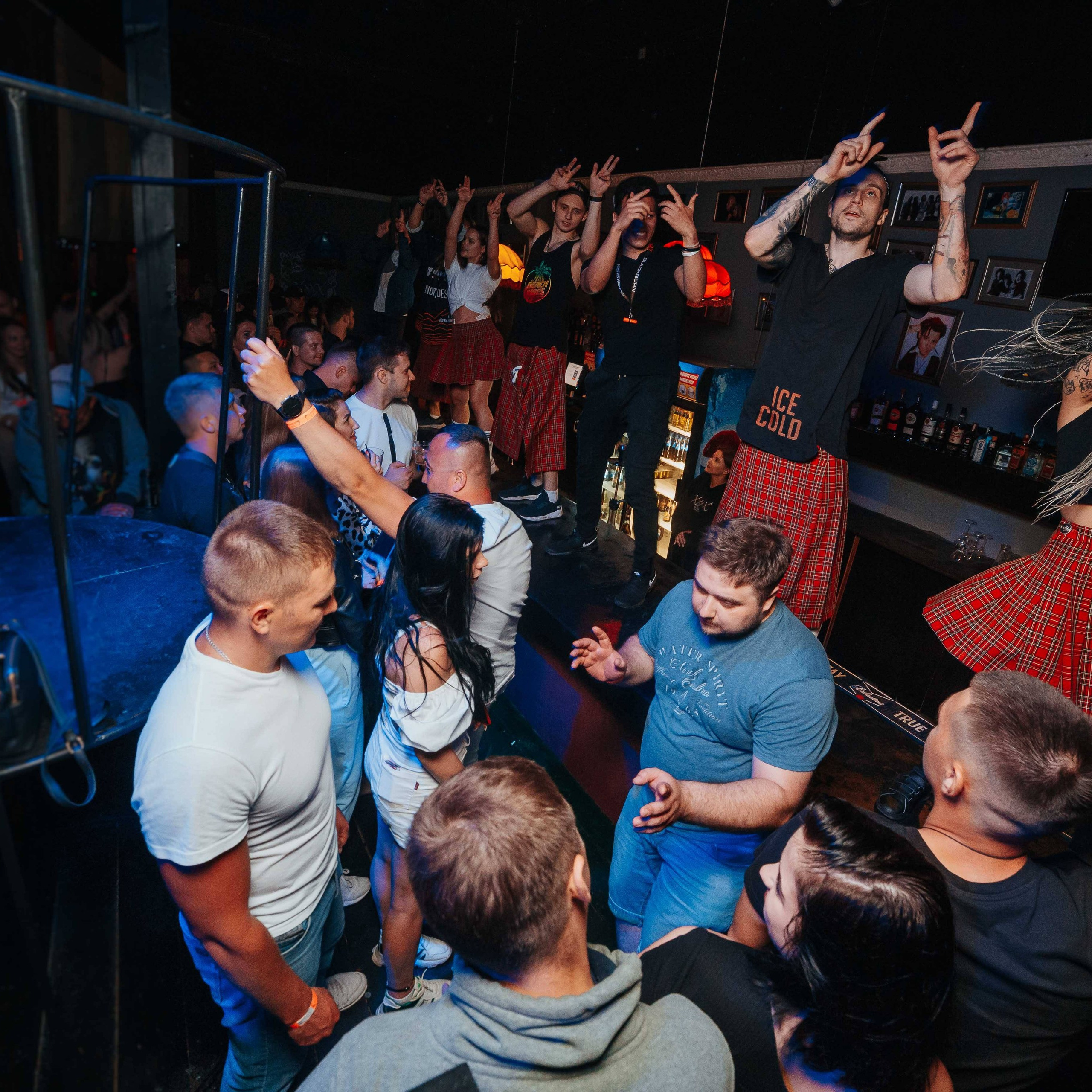 The bar XXXX. Репортажный (Event) фотограф в Барнауле | Даниил Маркин | Качество и вайб