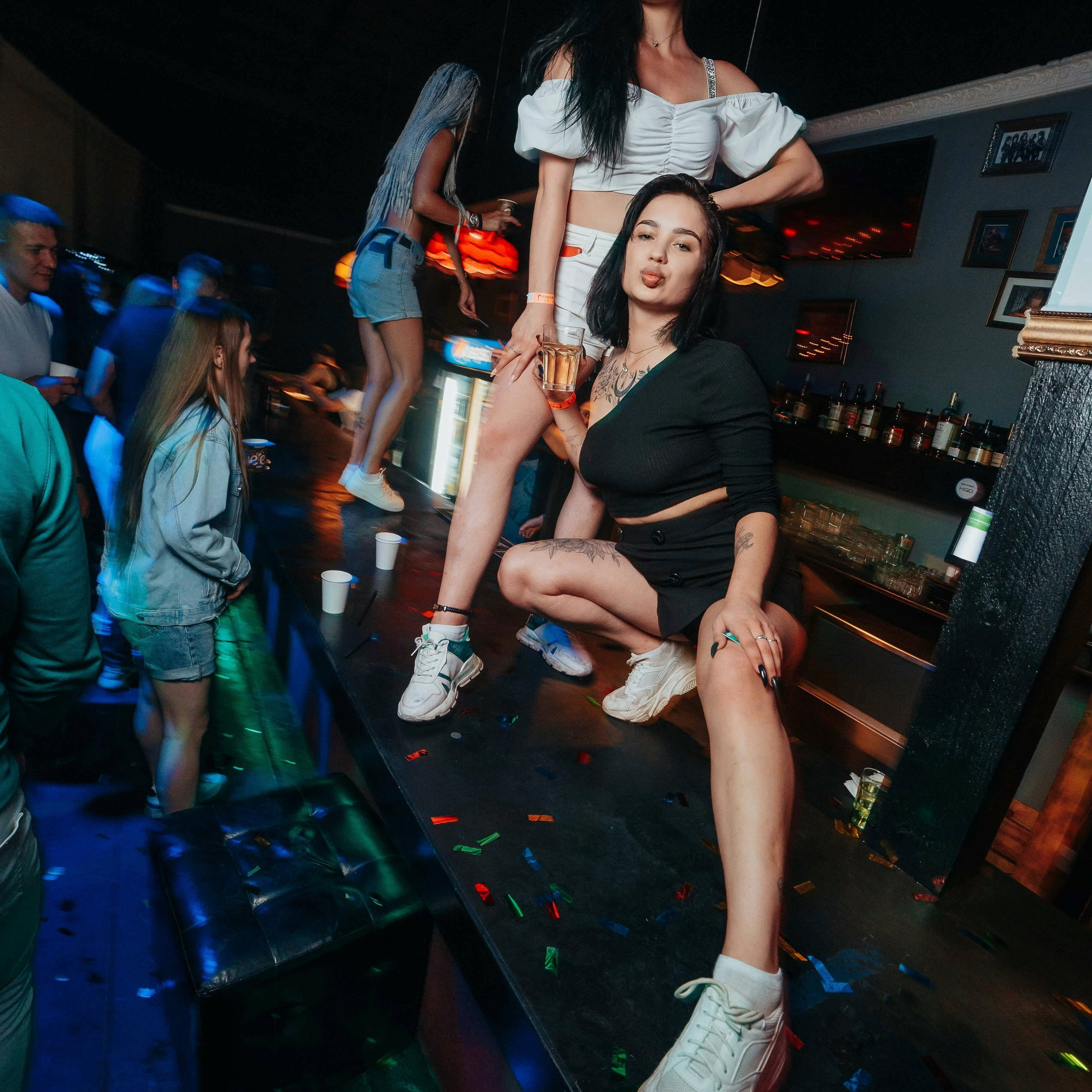 The bar XXXX. Репортажный (Event) фотограф в Барнауле | Даниил Маркин | Качество и вайб