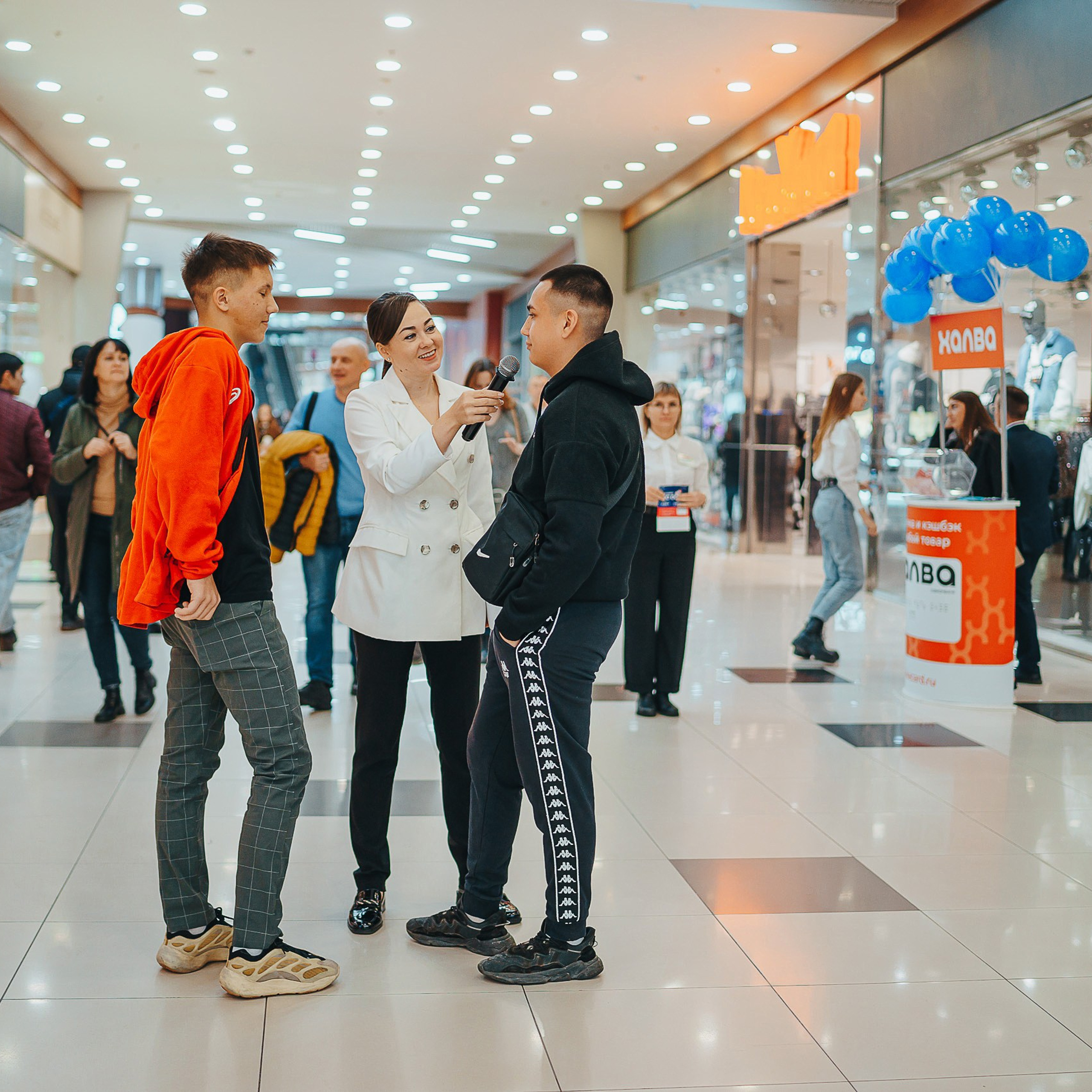Совкомбанк Халва промо. Репортажный (Event) фотограф в Барнауле | Даниил Маркин | Качество и вайб