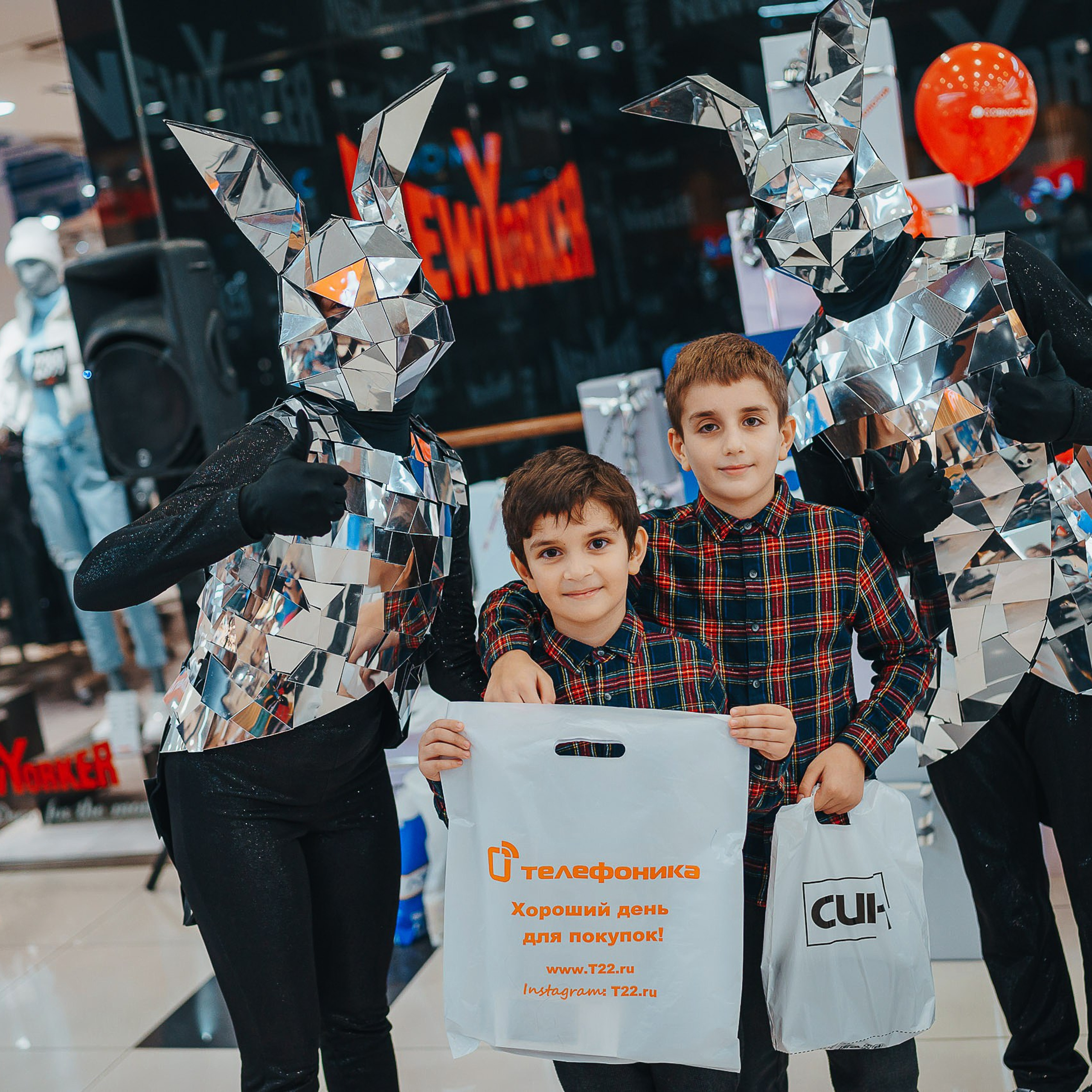 Совкомбанк Халва промо. Репортажный (Event) фотограф в Барнауле | Даниил Маркин | Качество и вайб