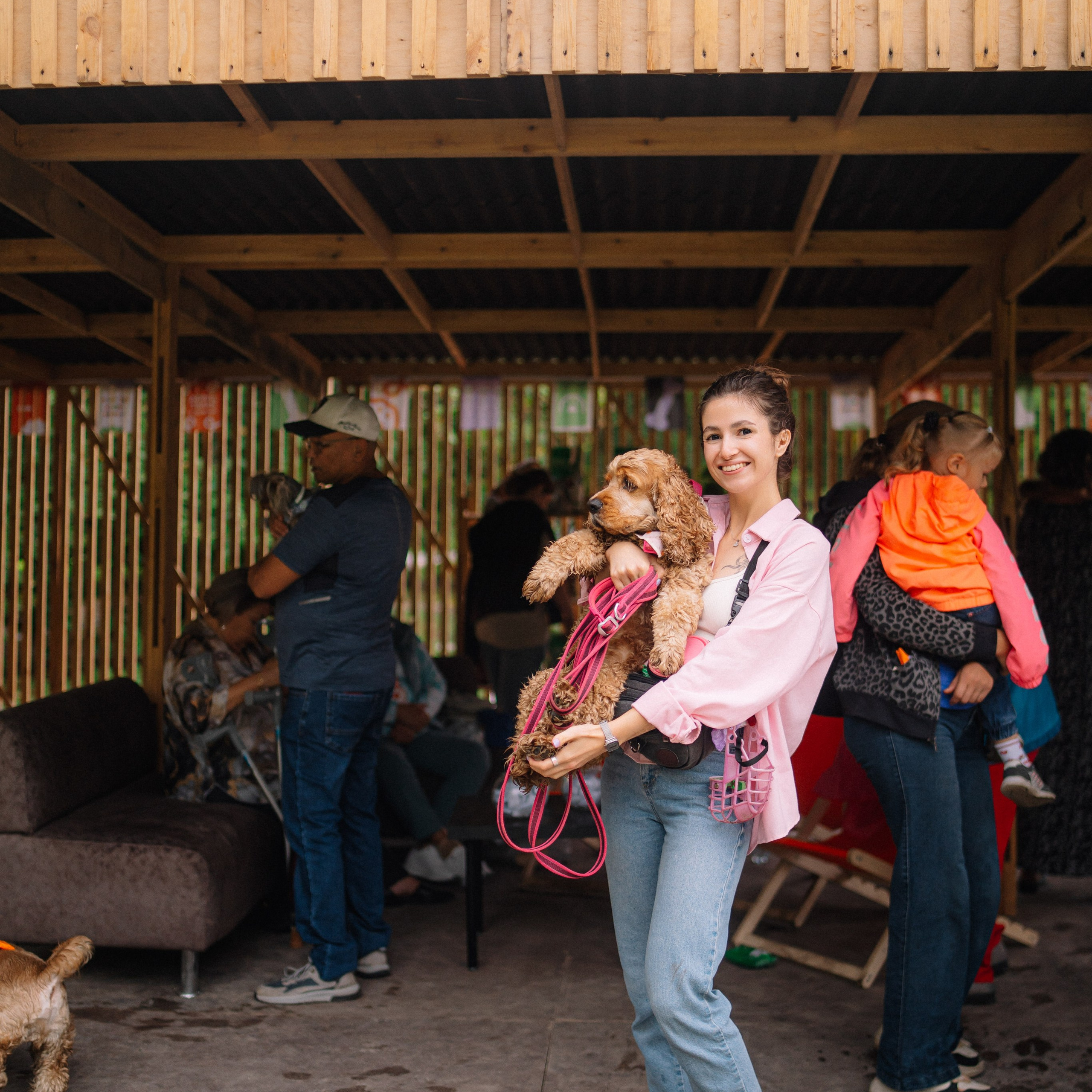 Фотоотчет ЛАПКИ ТАПКИ в Барнауле. Репортажный (Event) фотограф в Барнауле | Даниил Маркин | Качество и вайб
