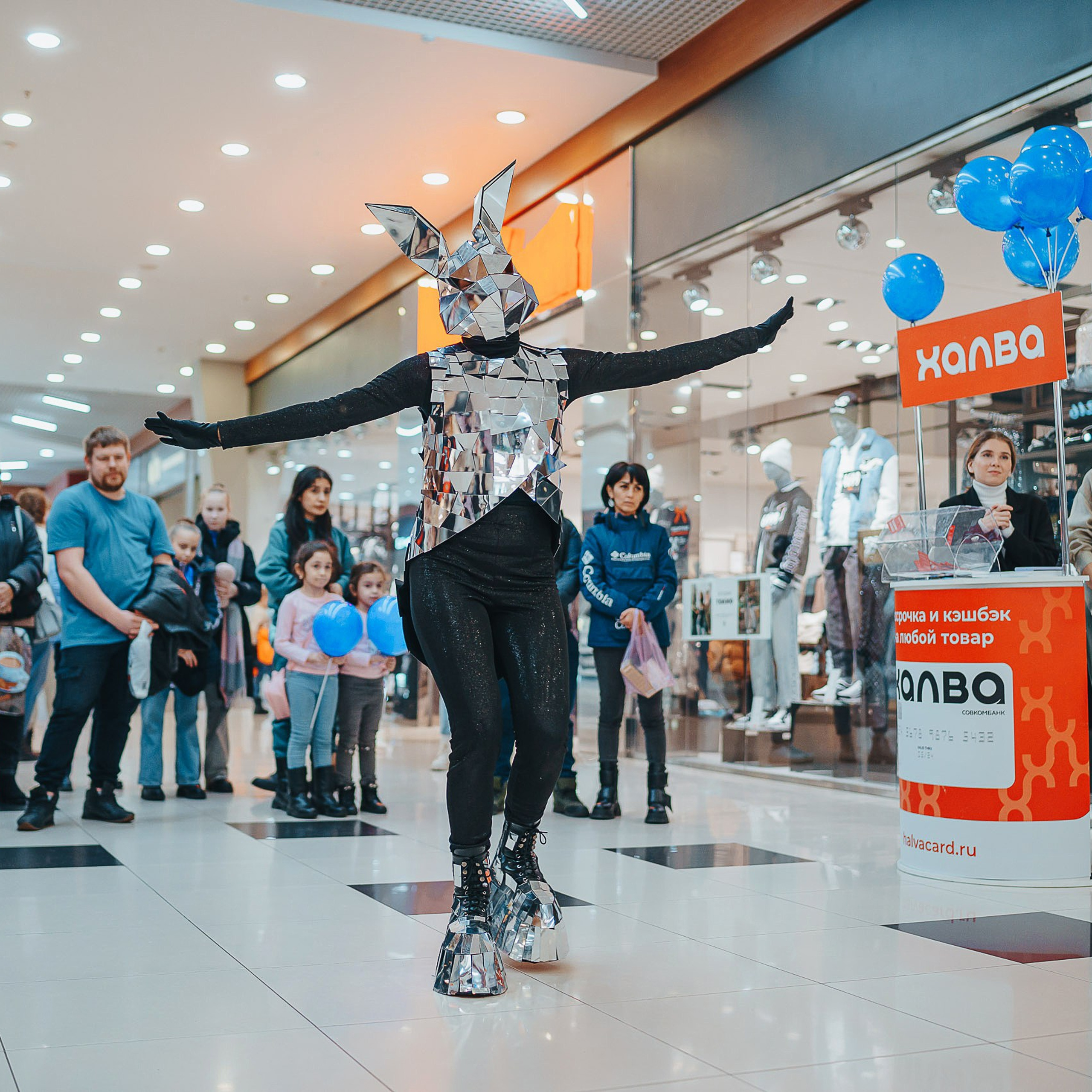 Совкомбанк Халва промо. Репортажный (Event) фотограф в Барнауле | Даниил Маркин | Качество и вайб