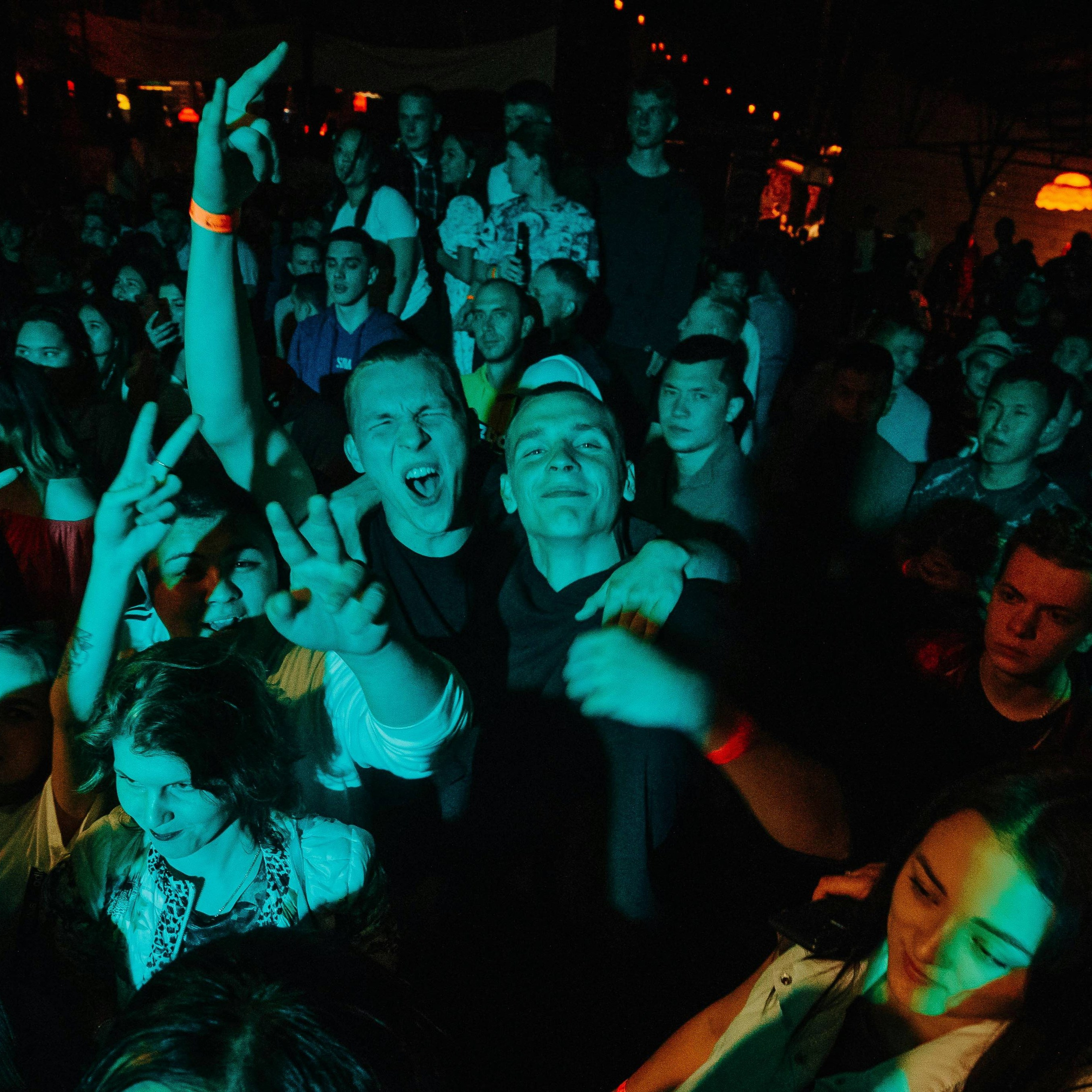 The bar XXXX. Репортажный (Event) фотограф в Барнауле | Даниил Маркин | Качество и вайб