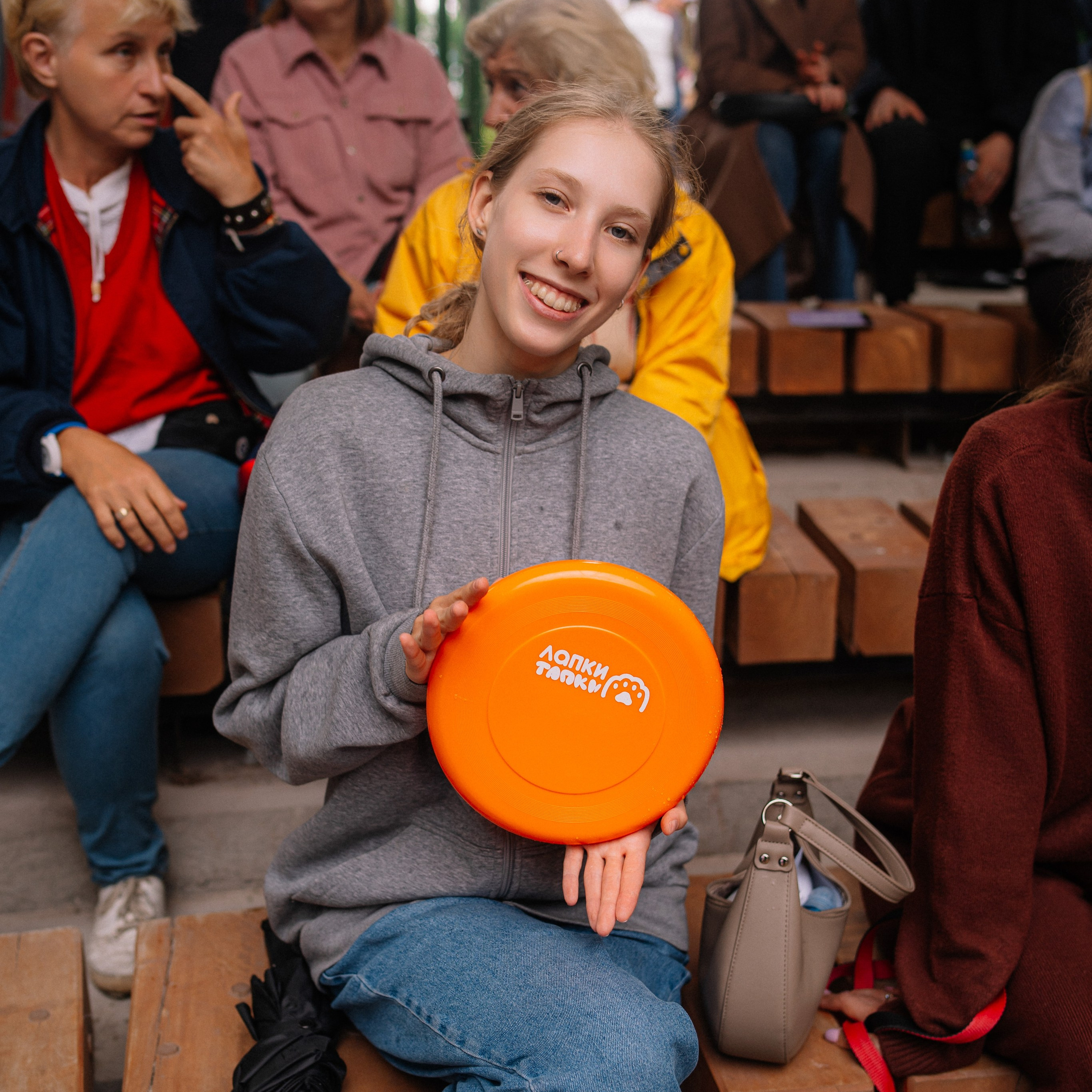 Фотоотчет ЛАПКИ ТАПКИ в Барнауле. Репортажный (Event) фотограф в Барнауле | Даниил Маркин | Качество и вайб