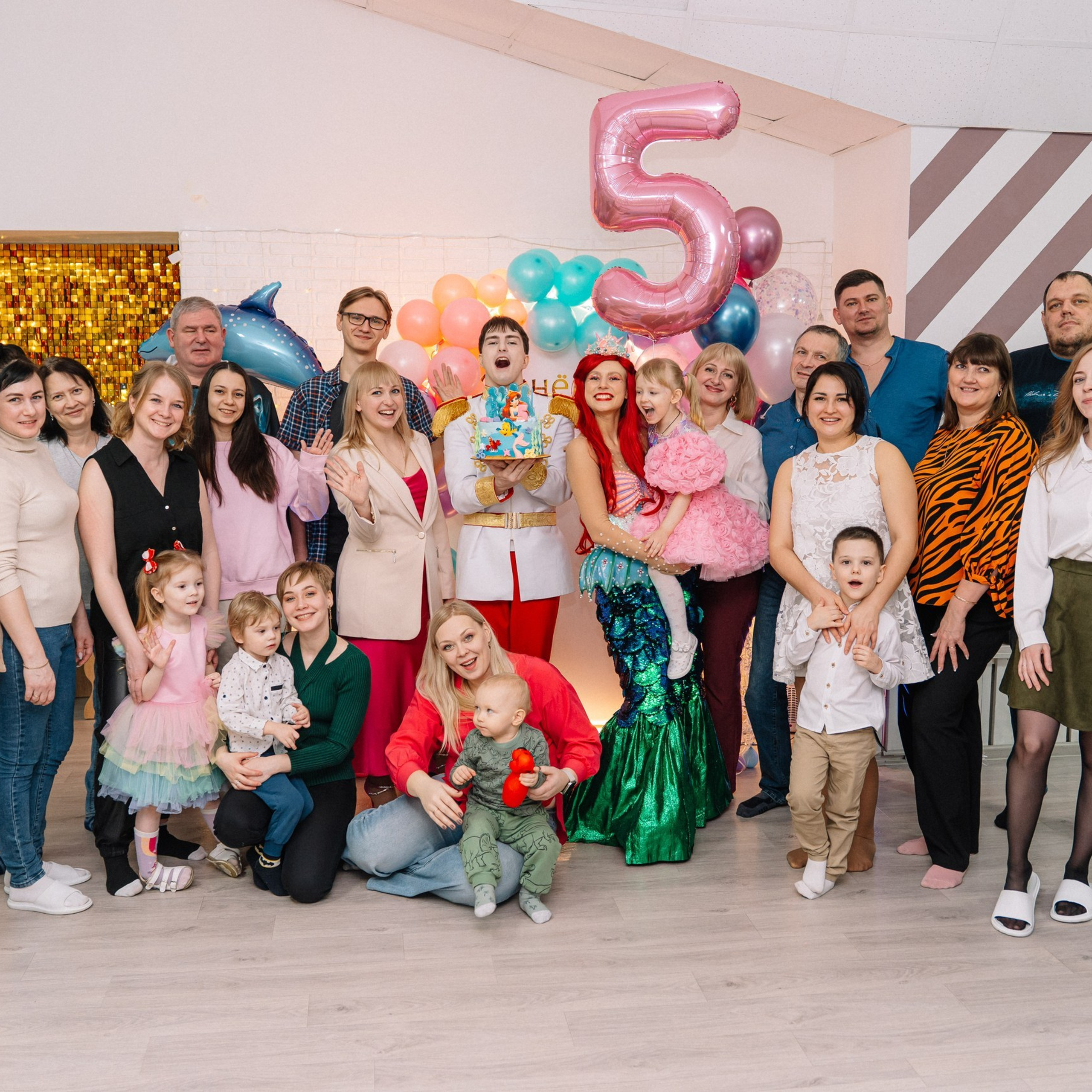 Юла — День рождения Софьи. Репортажный (Event) фотограф в Барнауле | Даниил Маркин | Качество и вайб
