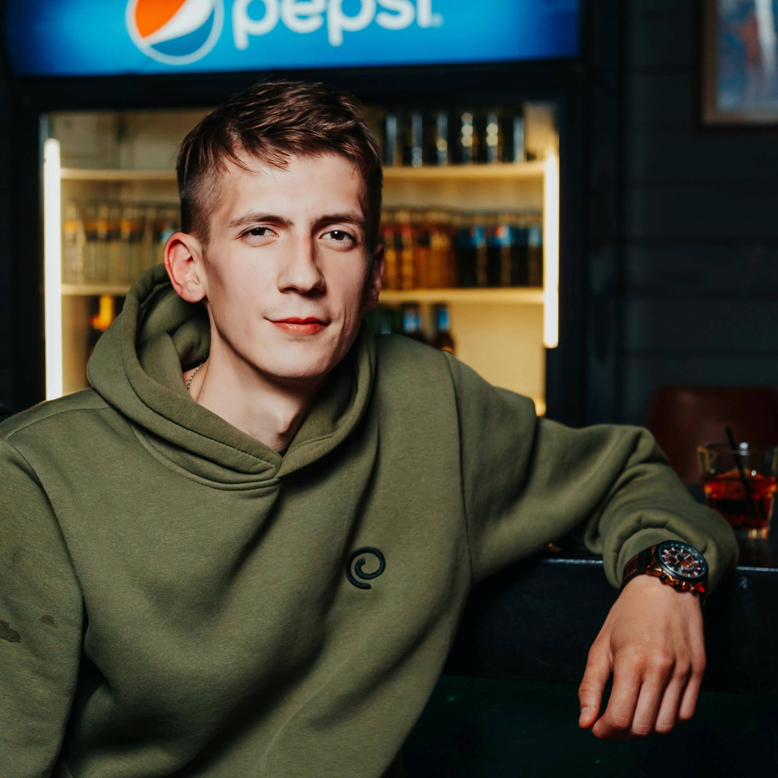 The bar XXXX. Репортажный (Event) фотограф в Барнауле | Даниил Маркин | Качество и вайб