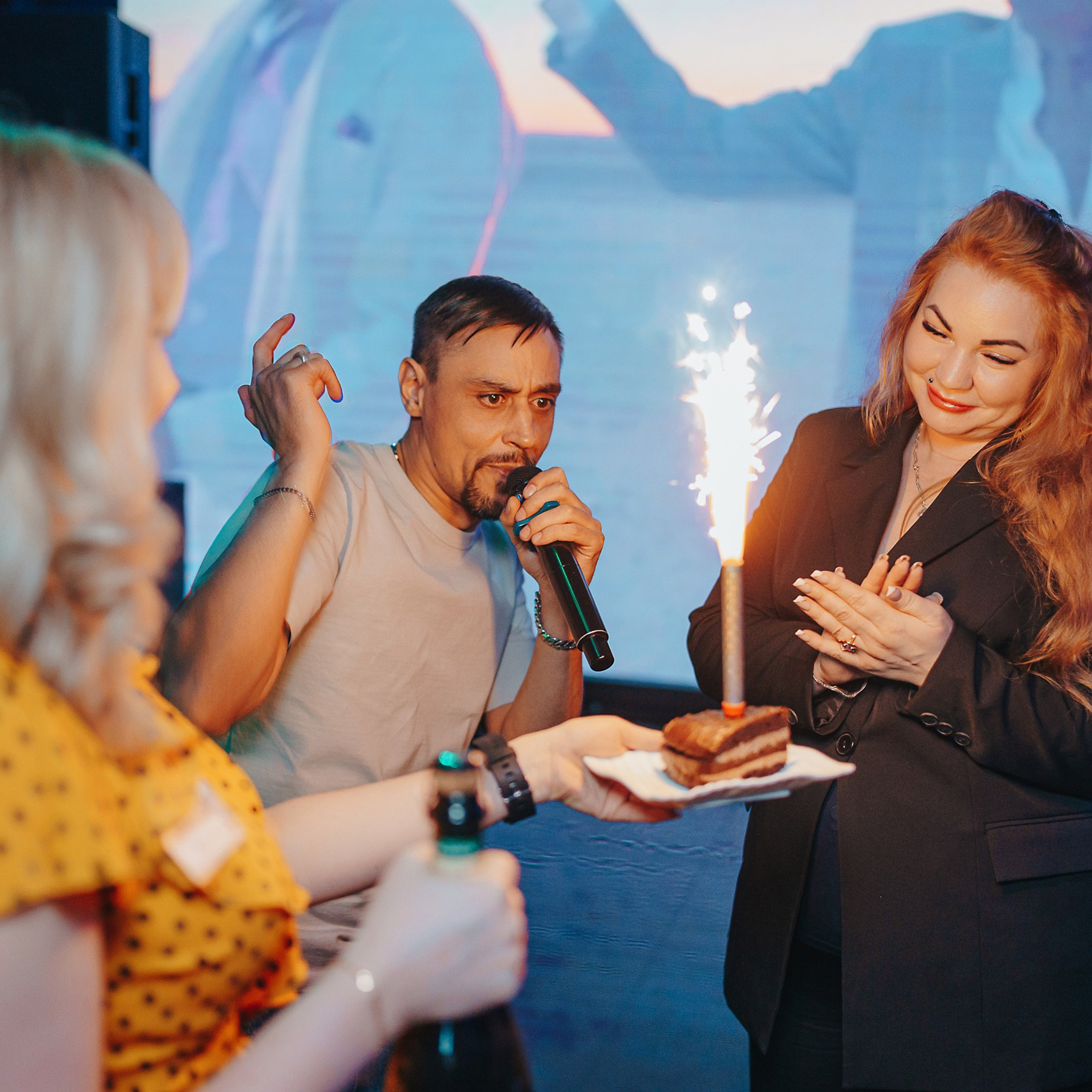 KOSMOS. Репортажный (Event) фотограф в Барнауле | Даниил Маркин | Качество и вайб