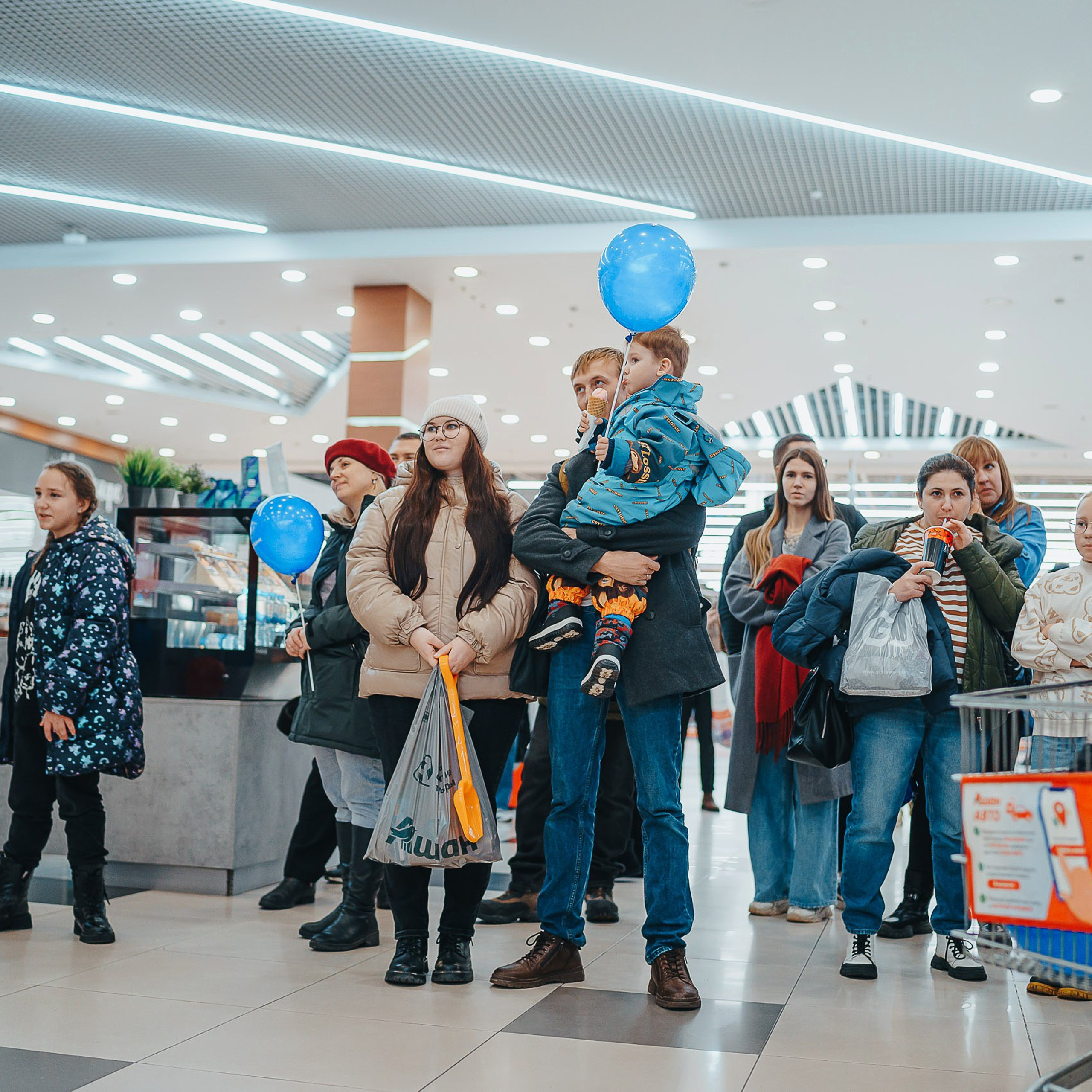 Совкомбанк Халва промо. Репортажный (Event) фотограф в Барнауле | Даниил Маркин | Качество и вайб