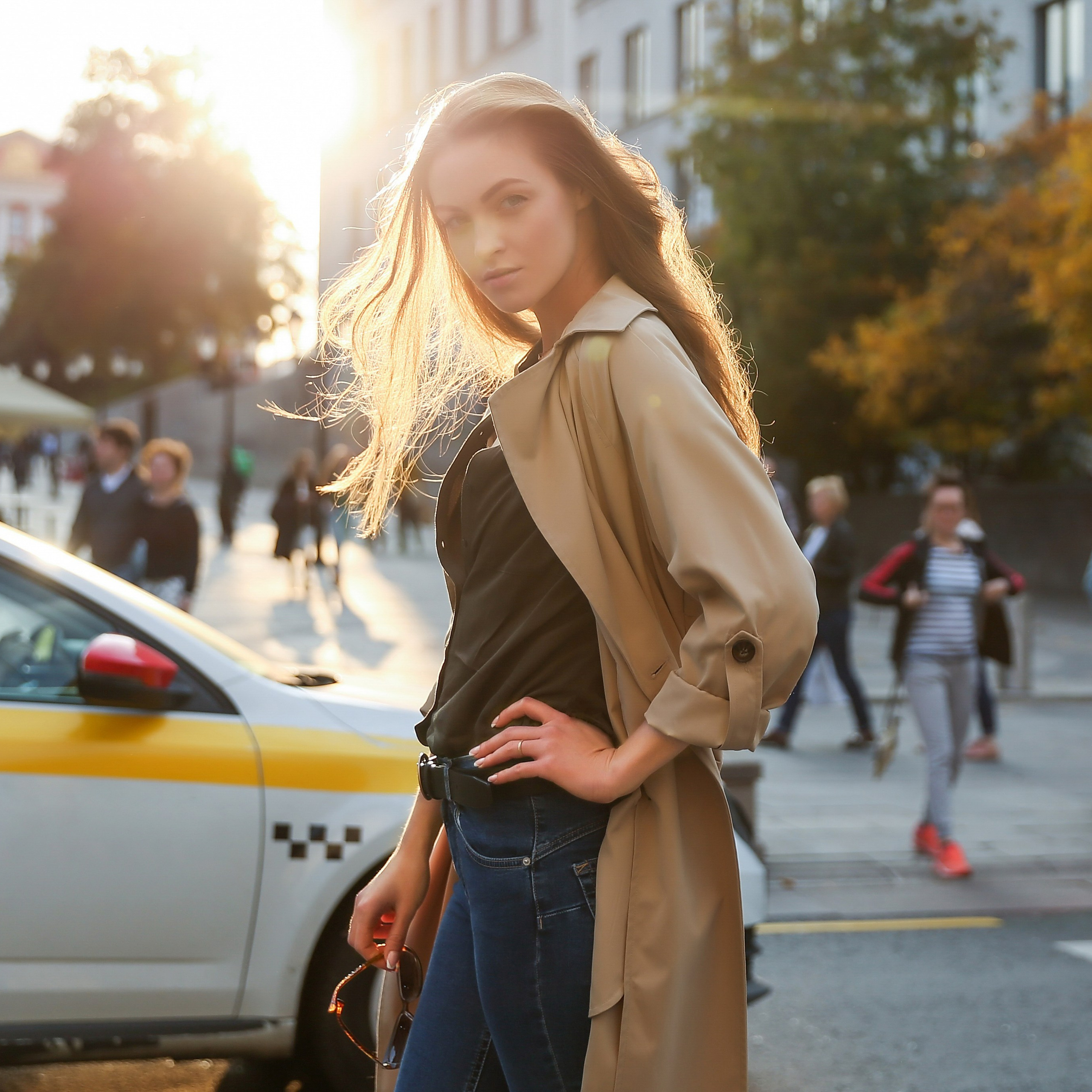 Маша в центре