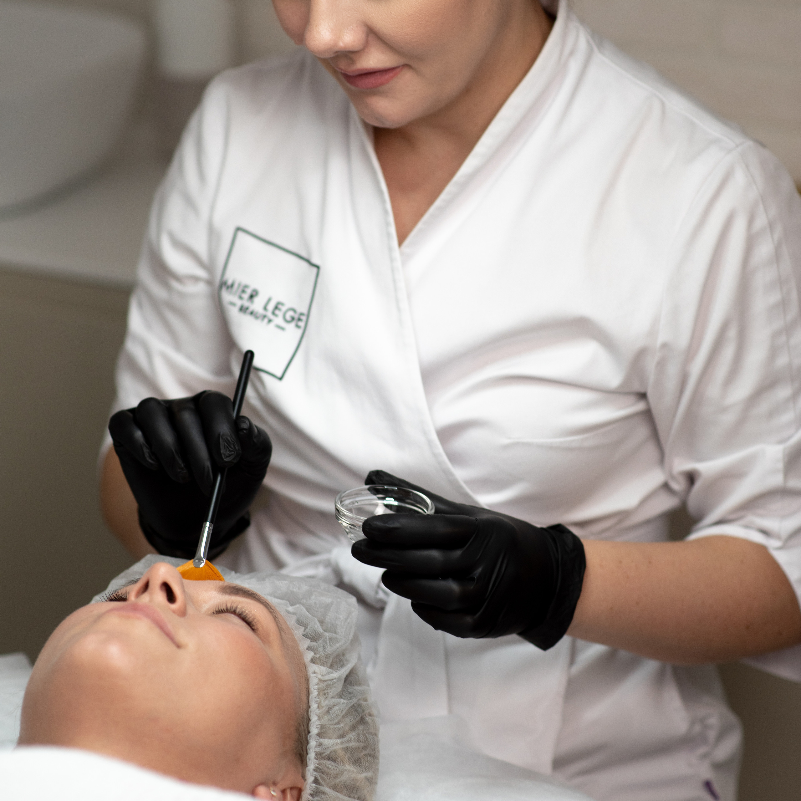 Косметолог