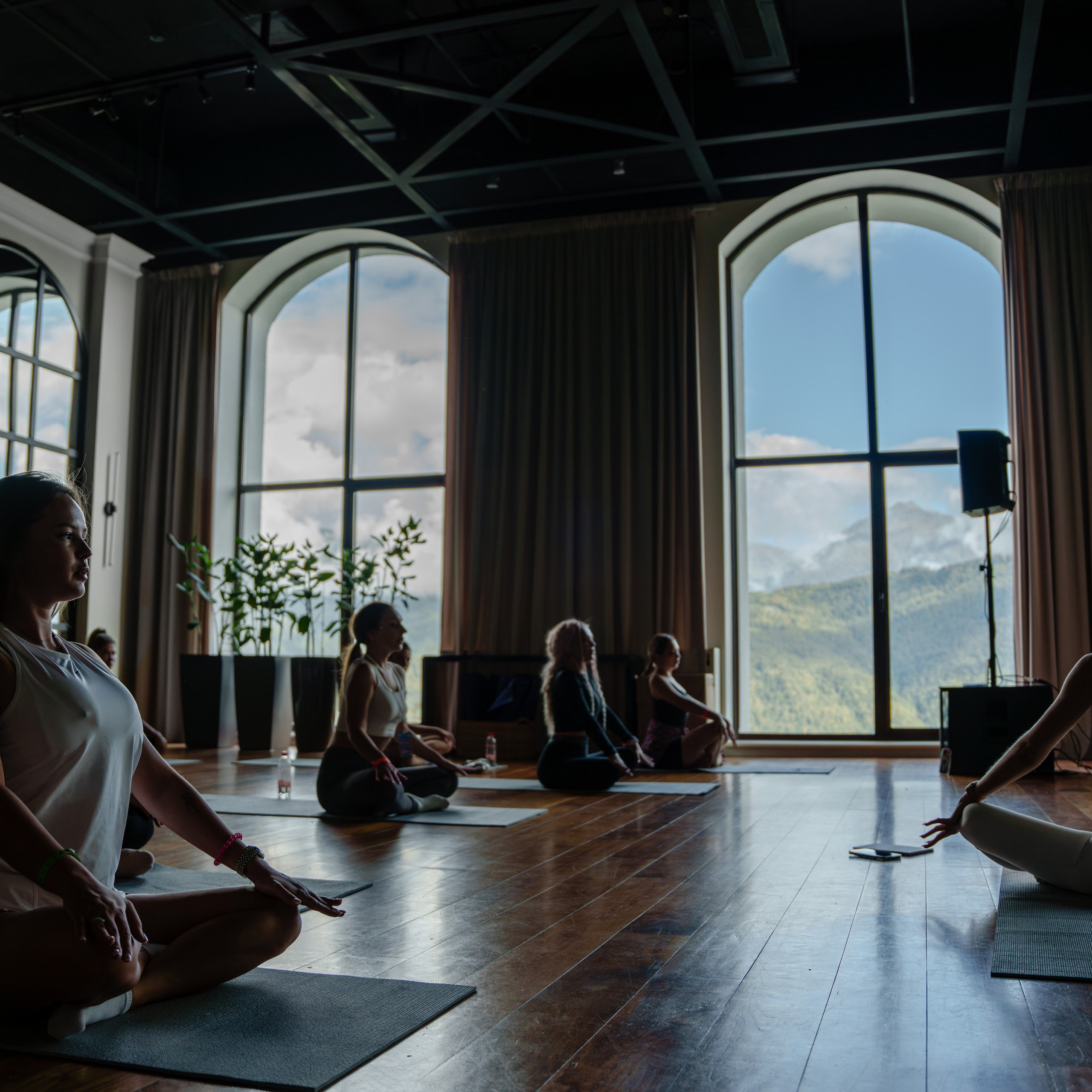 Духовные и телесные практики Красная Поляна 960