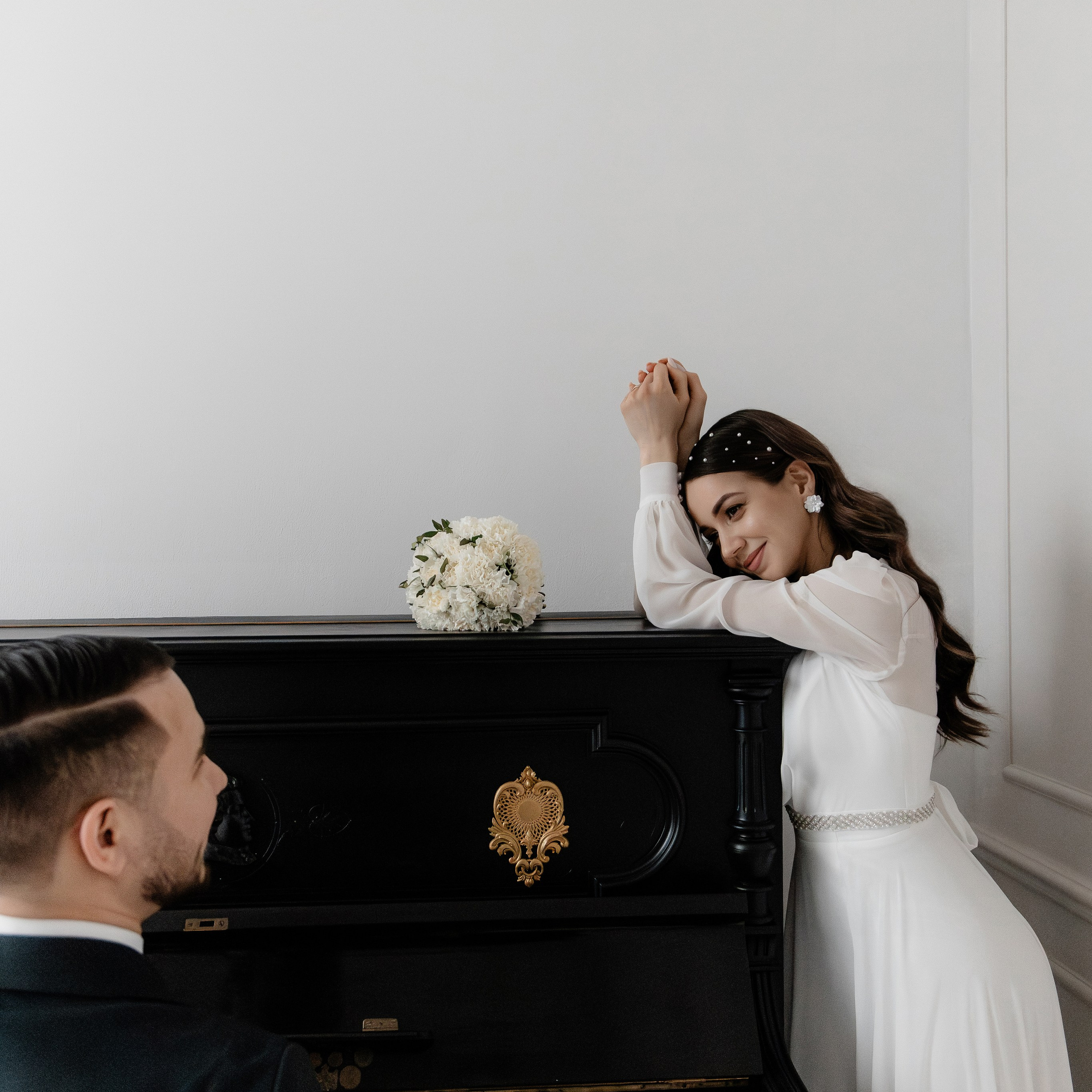 Алиса и Виктор