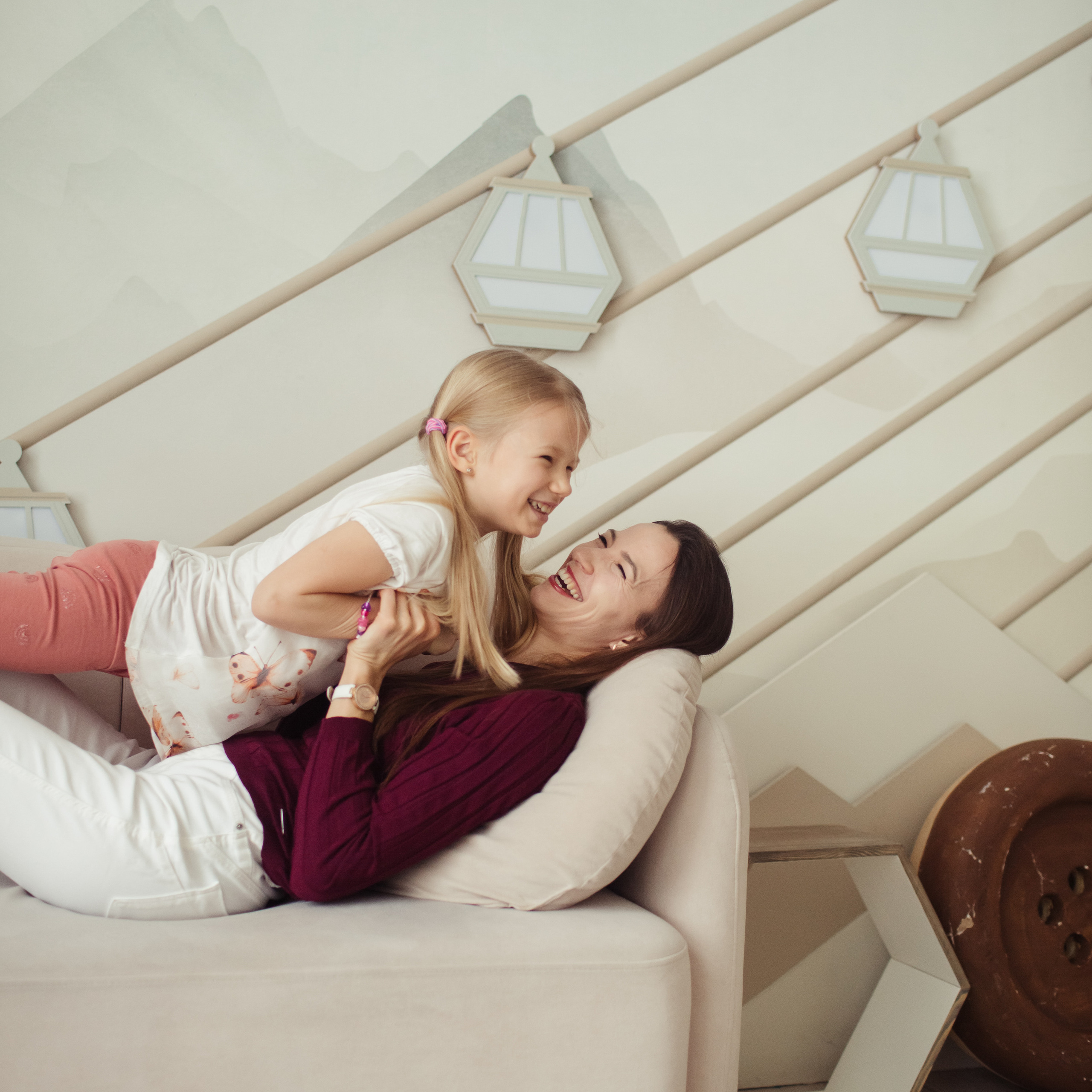 Мадина автор курсов для англомам