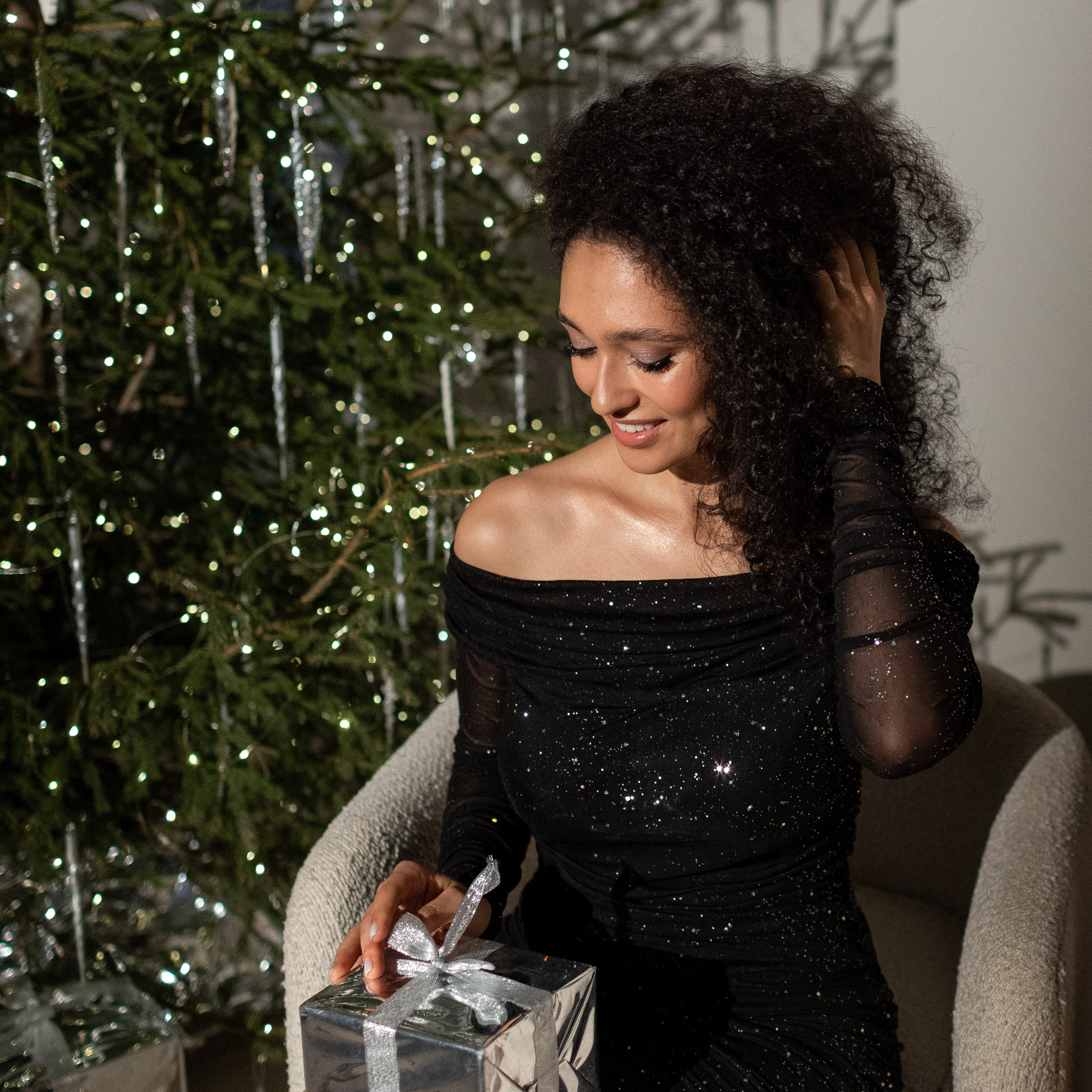 Праздник к нам приходит!