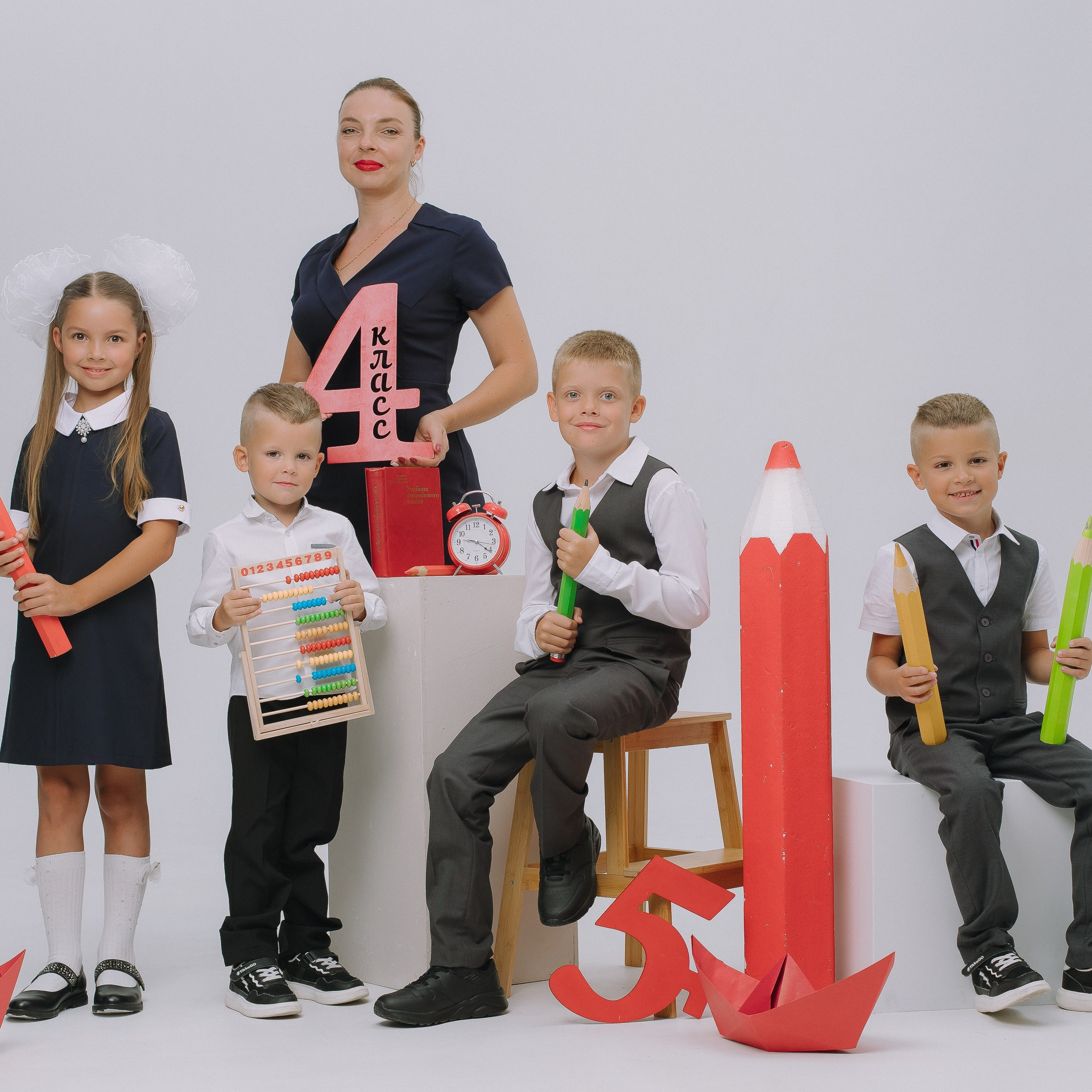 Математика- реквизит и фото для съемки в студии