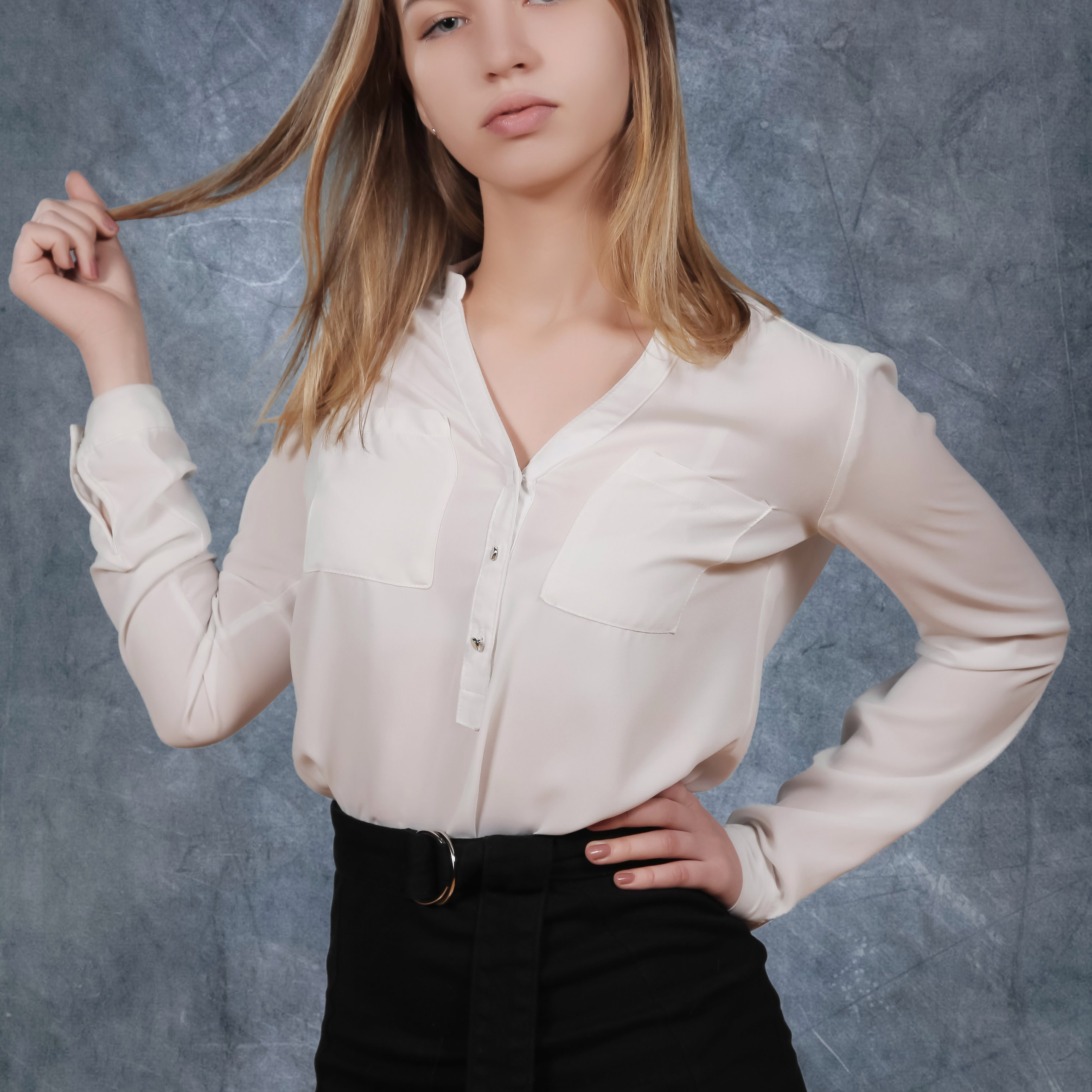 Примеры позирования учеников школы и воспитанников детского сада для фотосъемки на выпускной альбом. Фотограф в Москве и Московской области Олег Подлесных