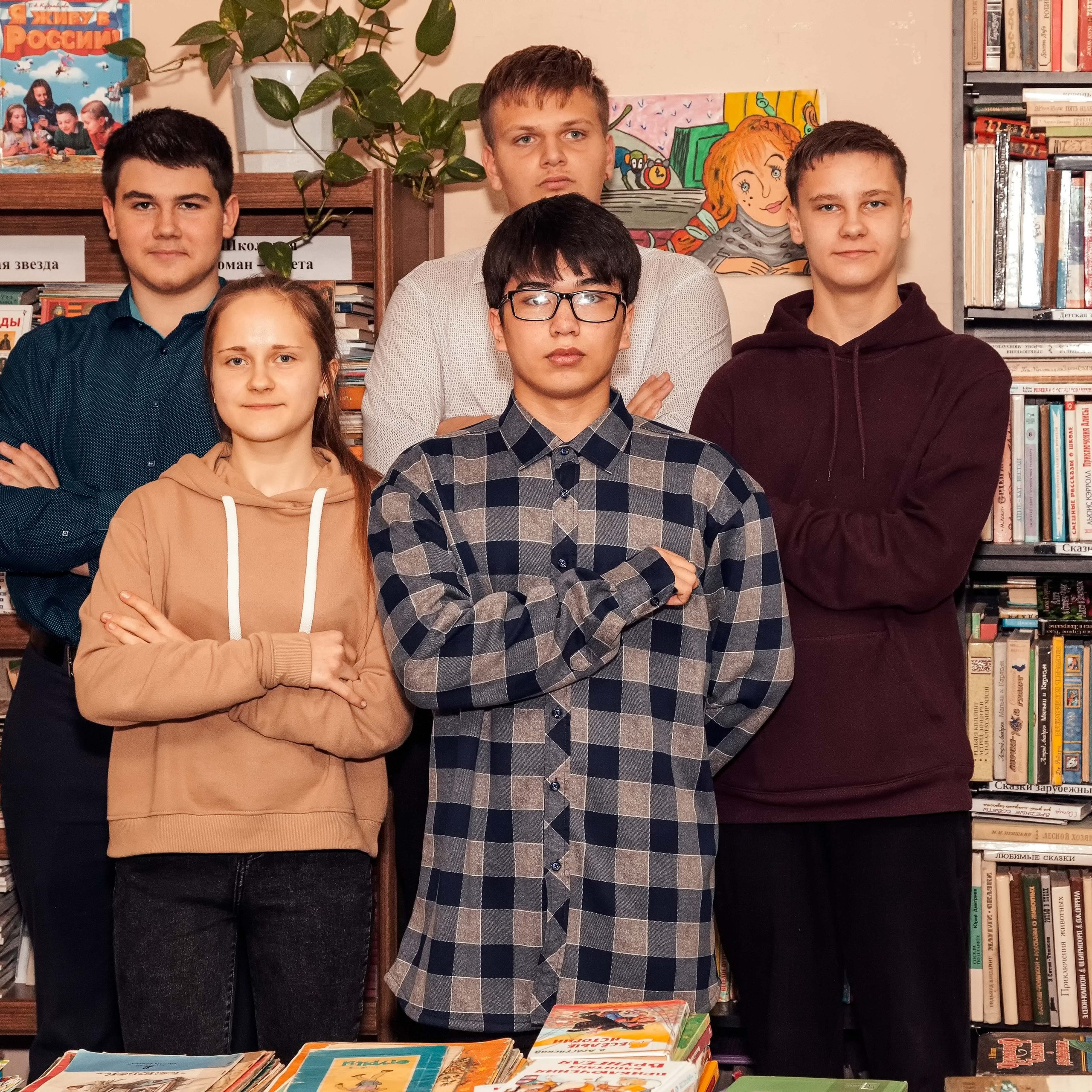 Групповые фотографии с друзьями в школе и детском саду неотъемлемая часть школьной жизни. Фотограф в Москве и Московской области Олег Подлесных