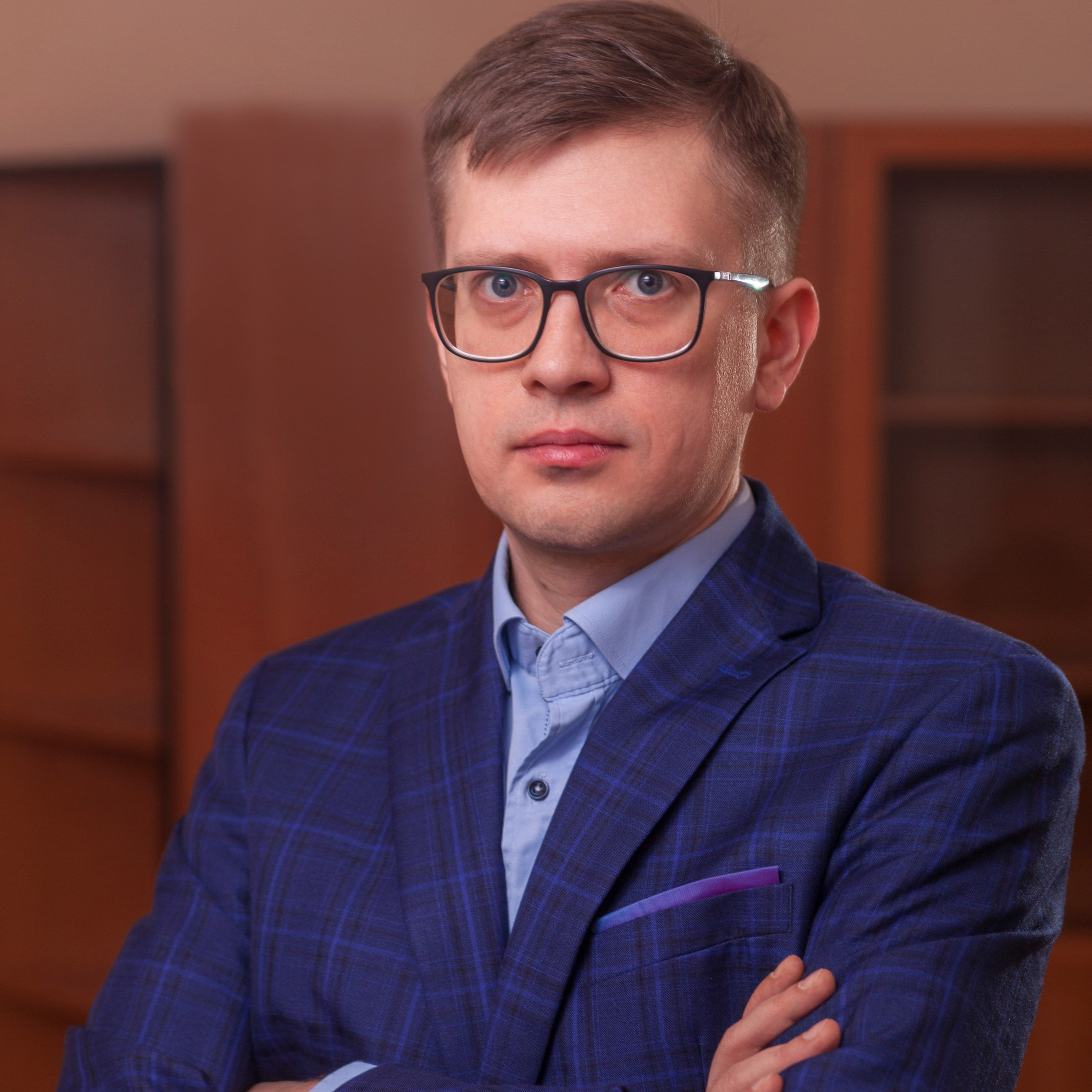 Примеры позирования учителей. Фотограф в Москве и Московской области Олег Подлесных