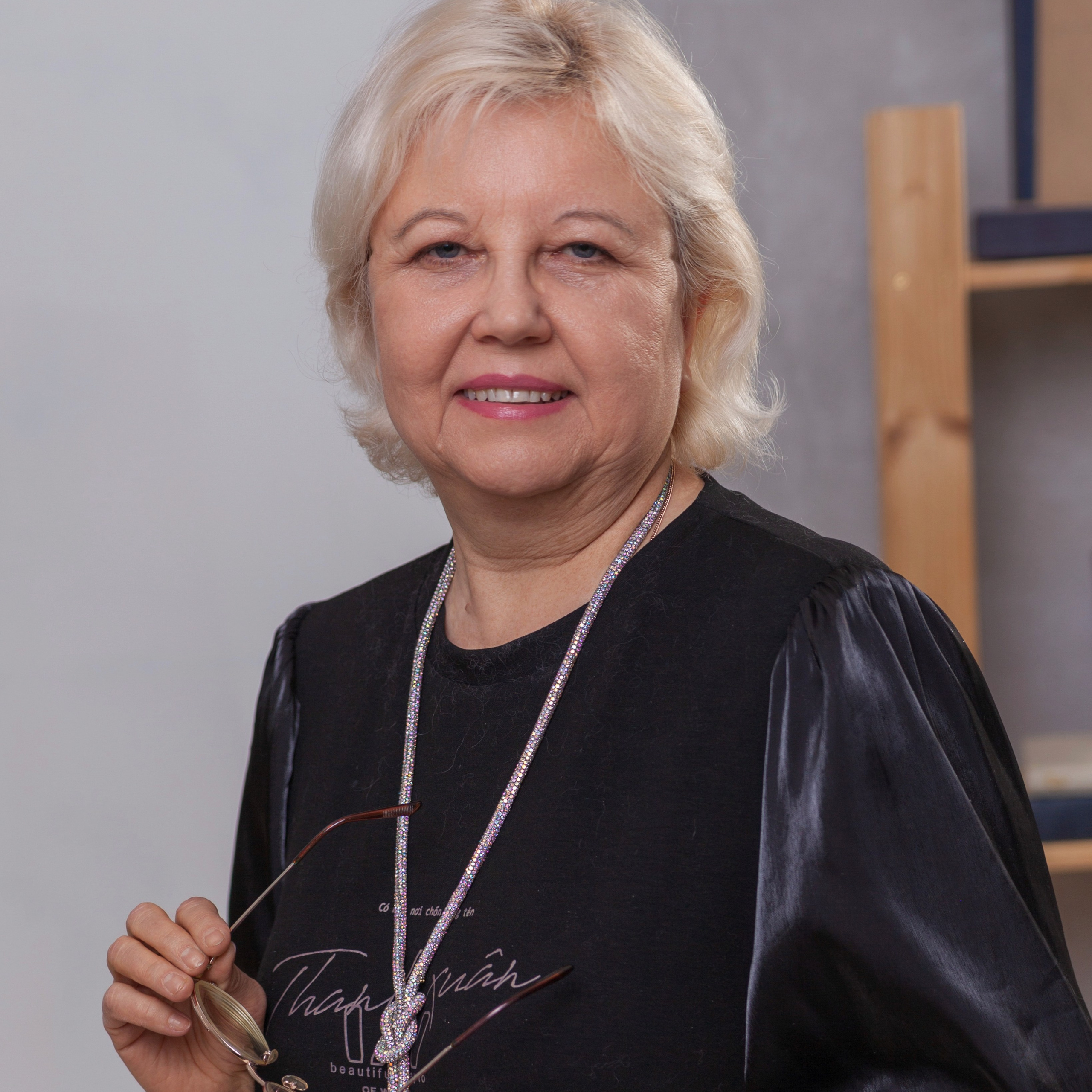 Примеры позирования учителей. Фотограф в Москве и Московской области Олег Подлесных