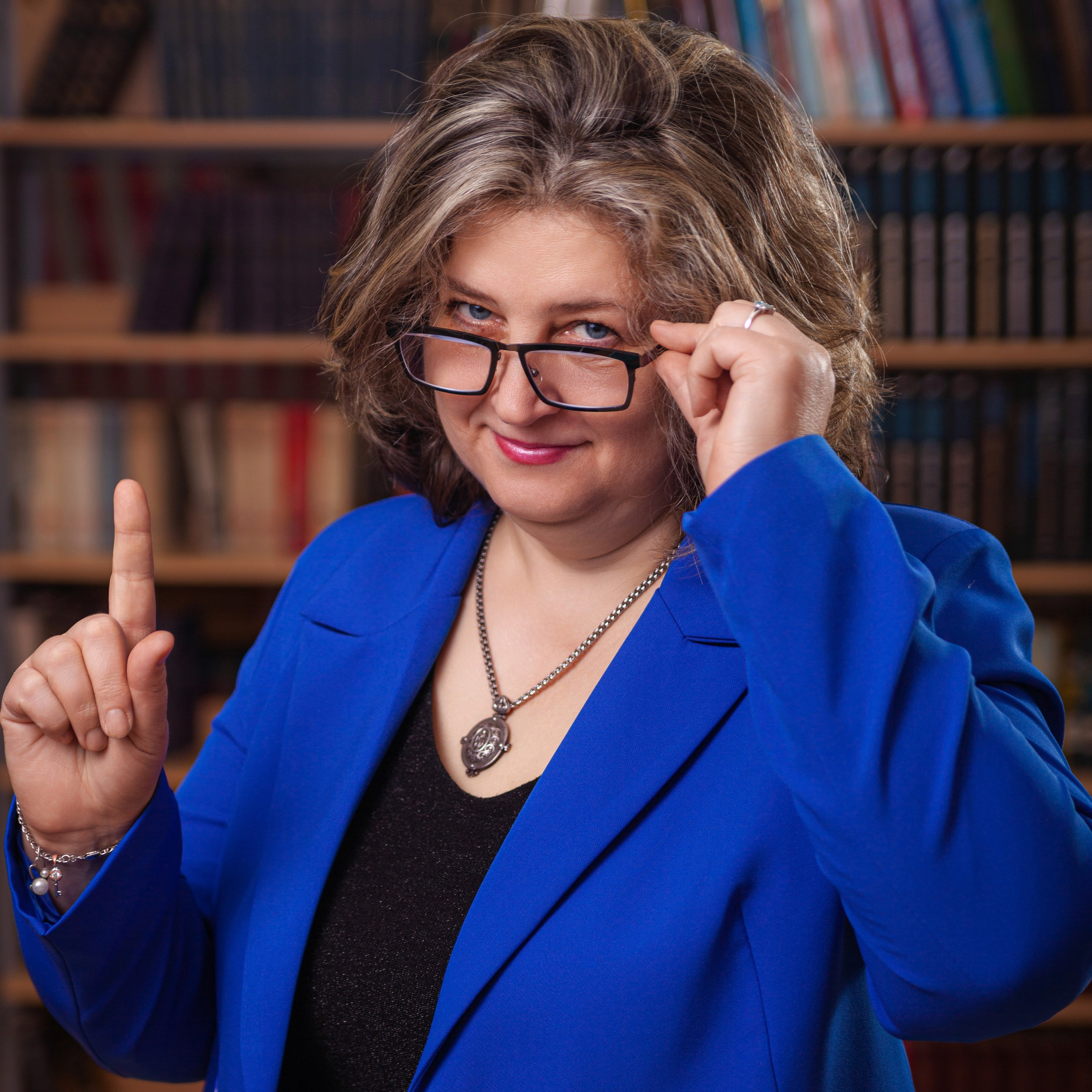 Примеры позирования учителей. Фотограф в Москве и Московской области Олег Подлесных