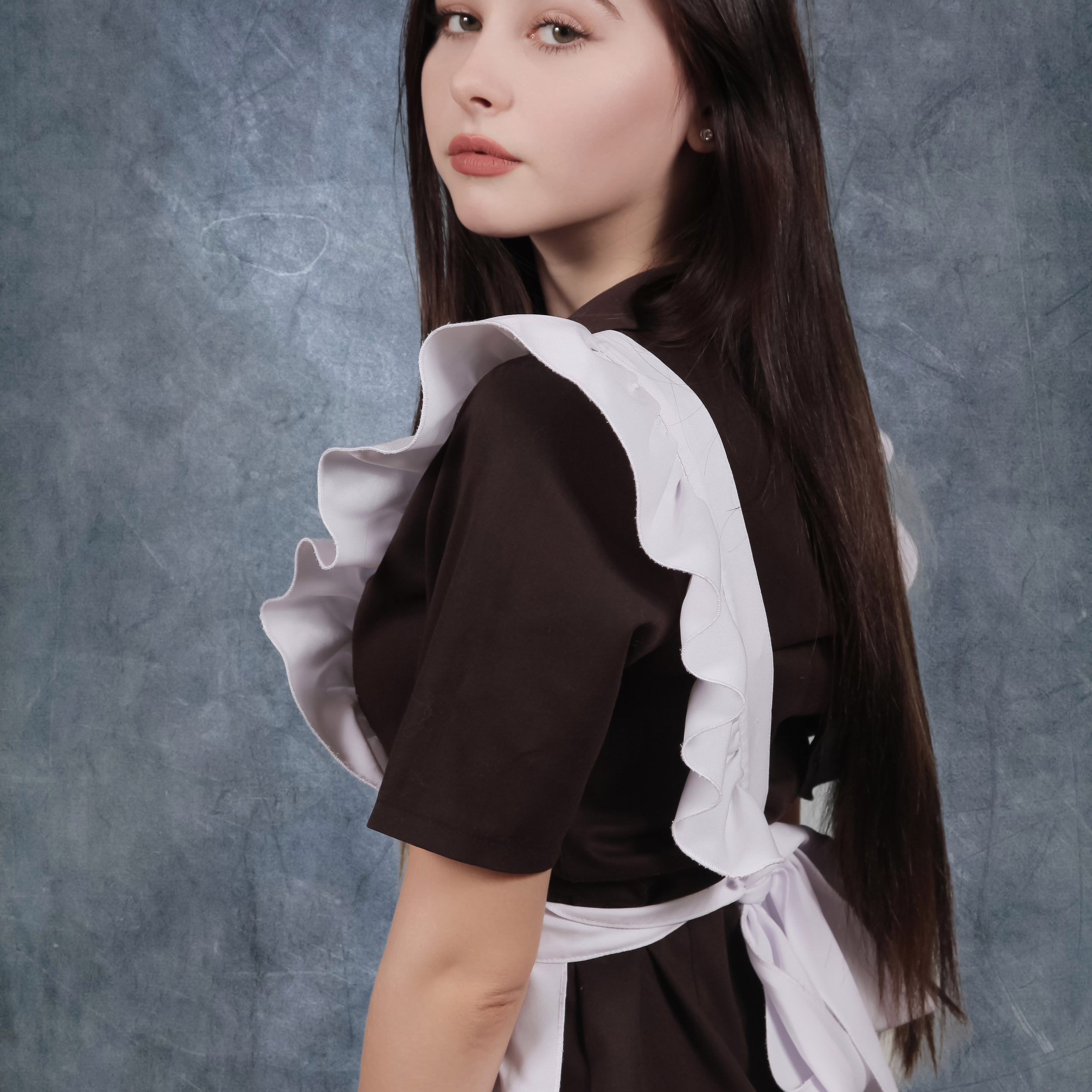 Примеры позирования учеников школы и воспитанников детского сада для фотосъемки на выпускной альбом. Фотограф в Москве и Московской области Олег Подлесных