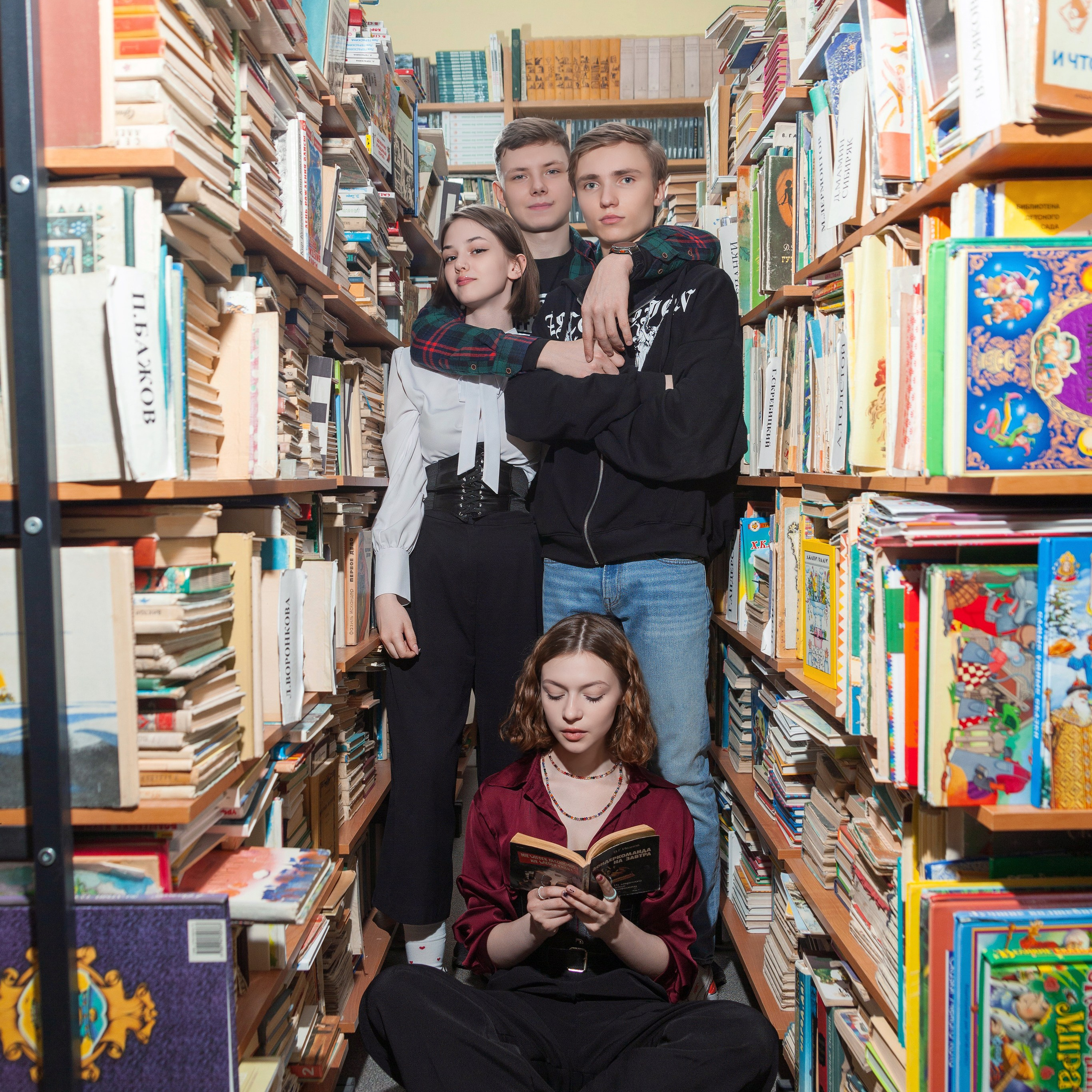 Групповые фотографии с друзьями в школе и детском саду неотъемлемая часть школьной жизни. Фотограф в Москве и Московской области Олег Подлесных